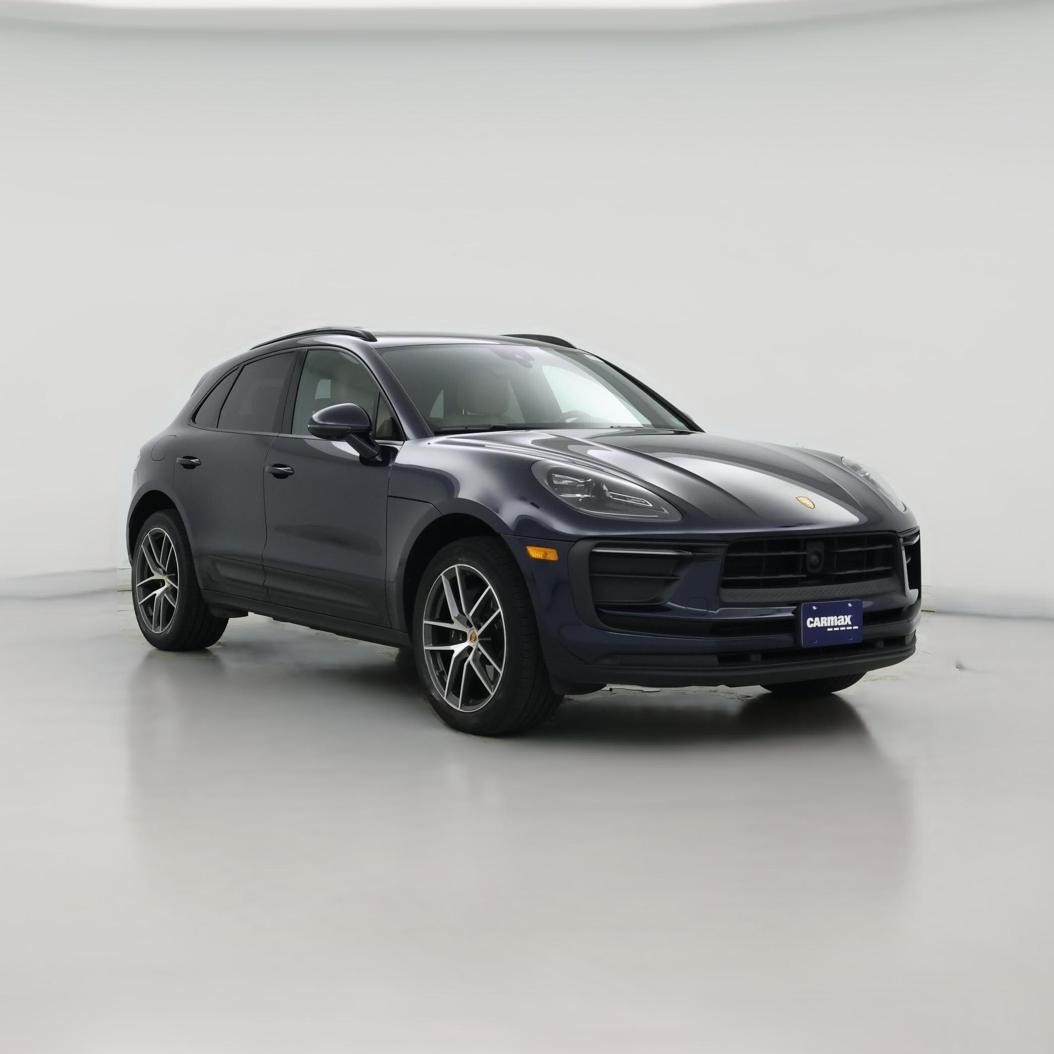 Thumbnail: 2023 Porsche Macan - 1
