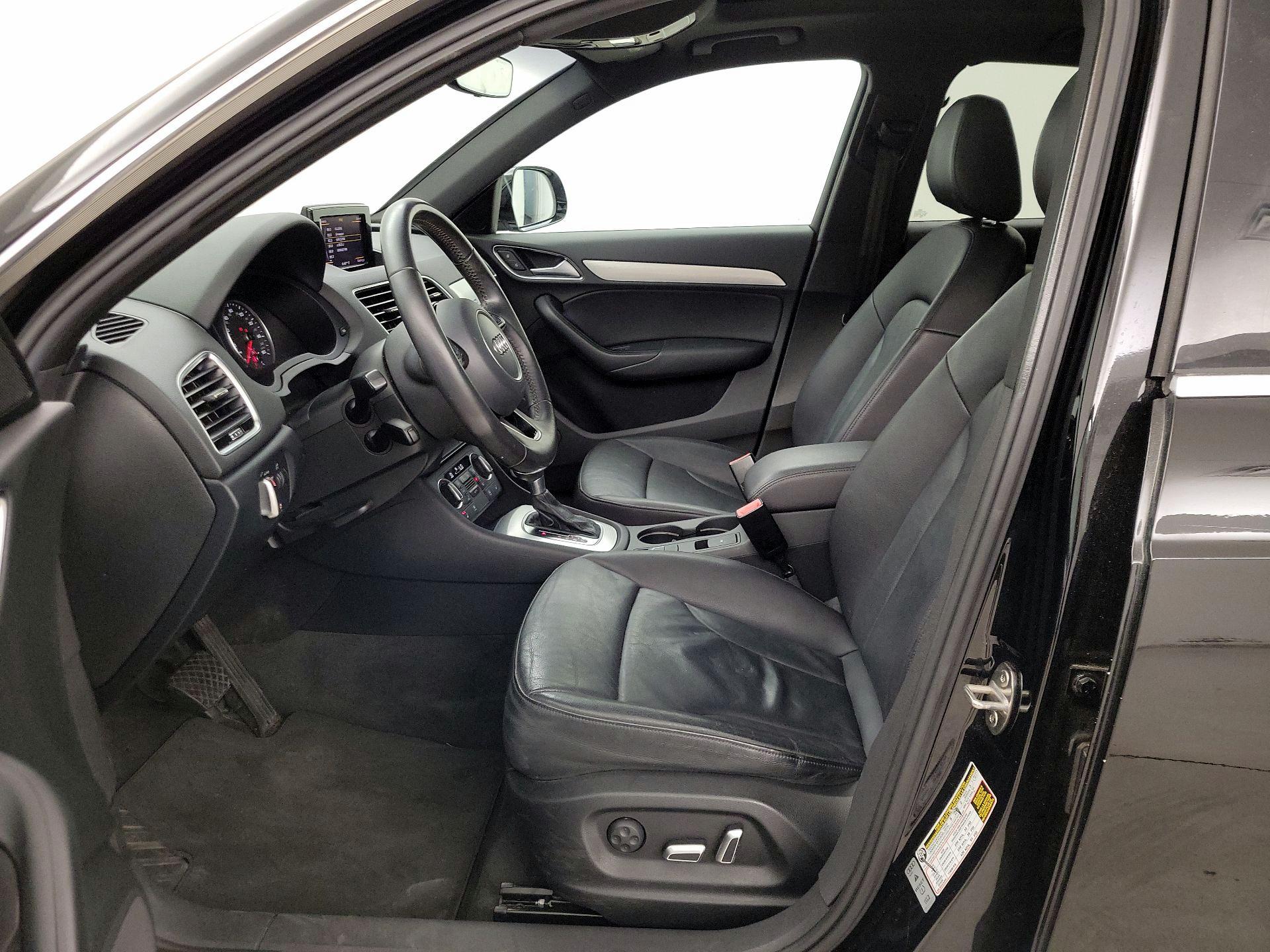 Thumbnail: 2016 Audi Q3 - 11