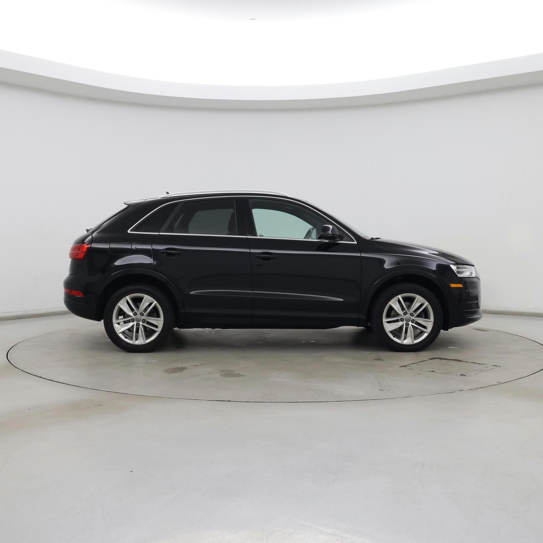 Thumbnail: 2016 Audi Q3 - 7