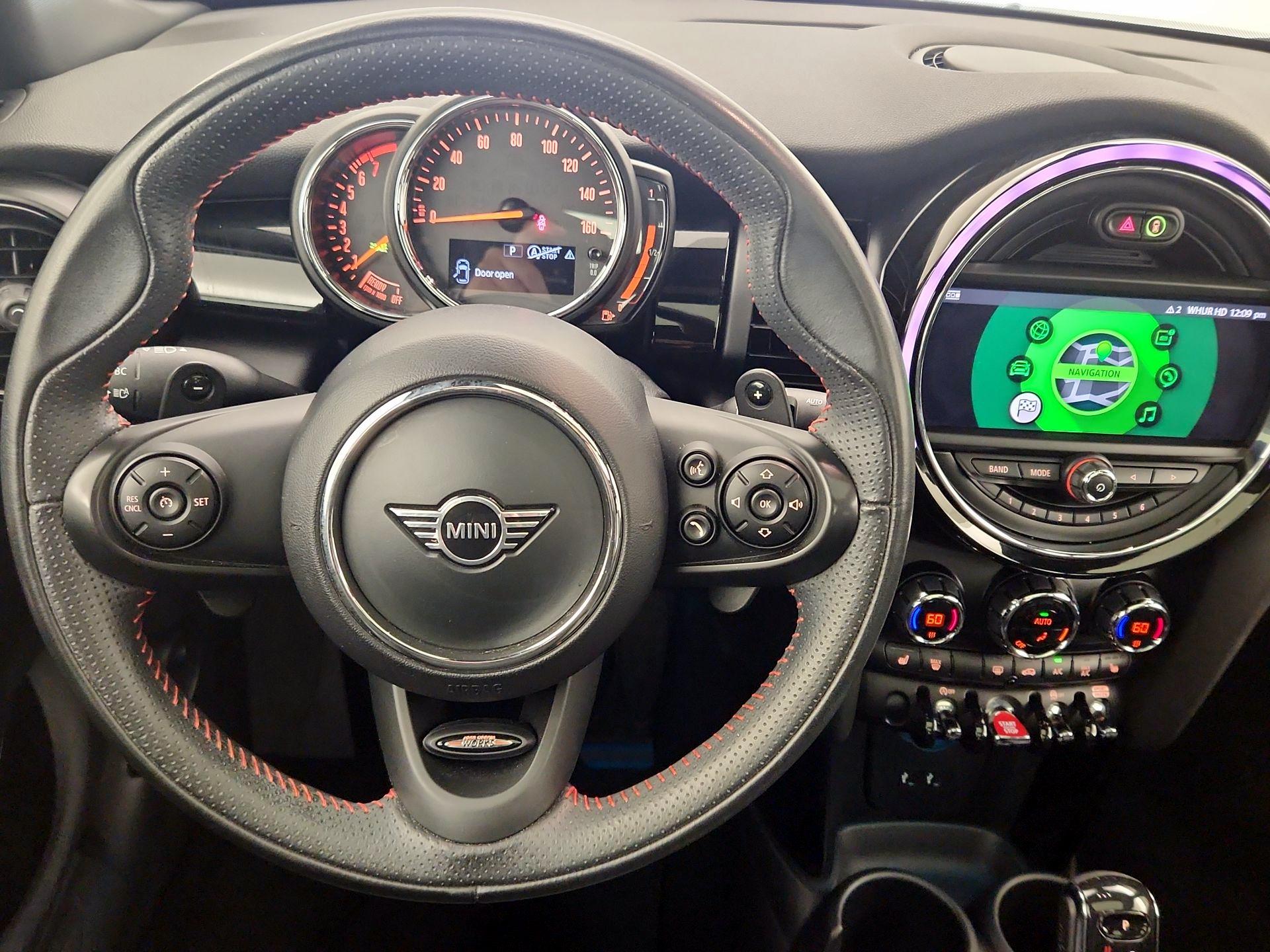 Thumbnail: 2020 MINI Cooper Hardtop - 10