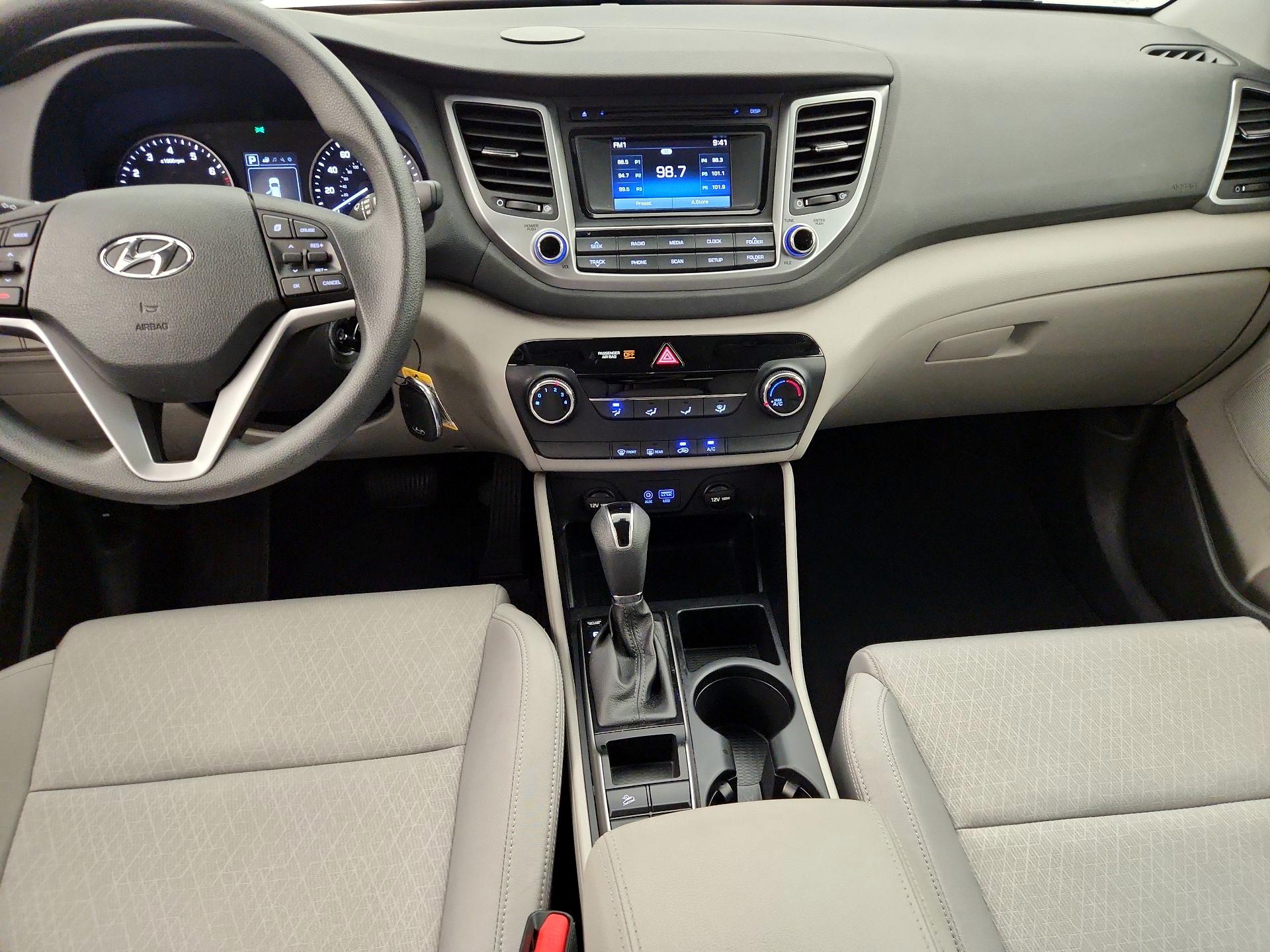 Thumbnail: 2018 Hyundai Tucson - 9