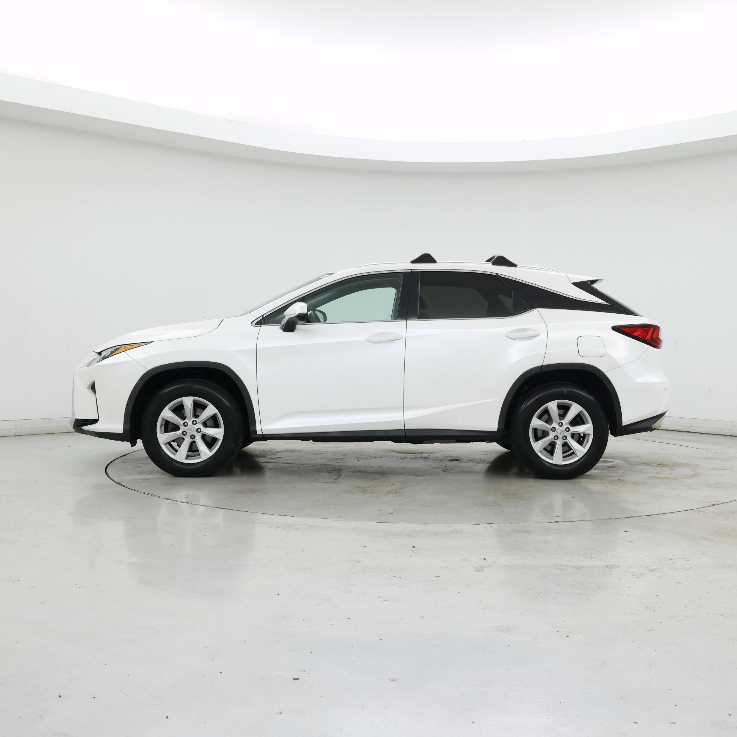 Thumbnail: 2017 Lexus RX - 3