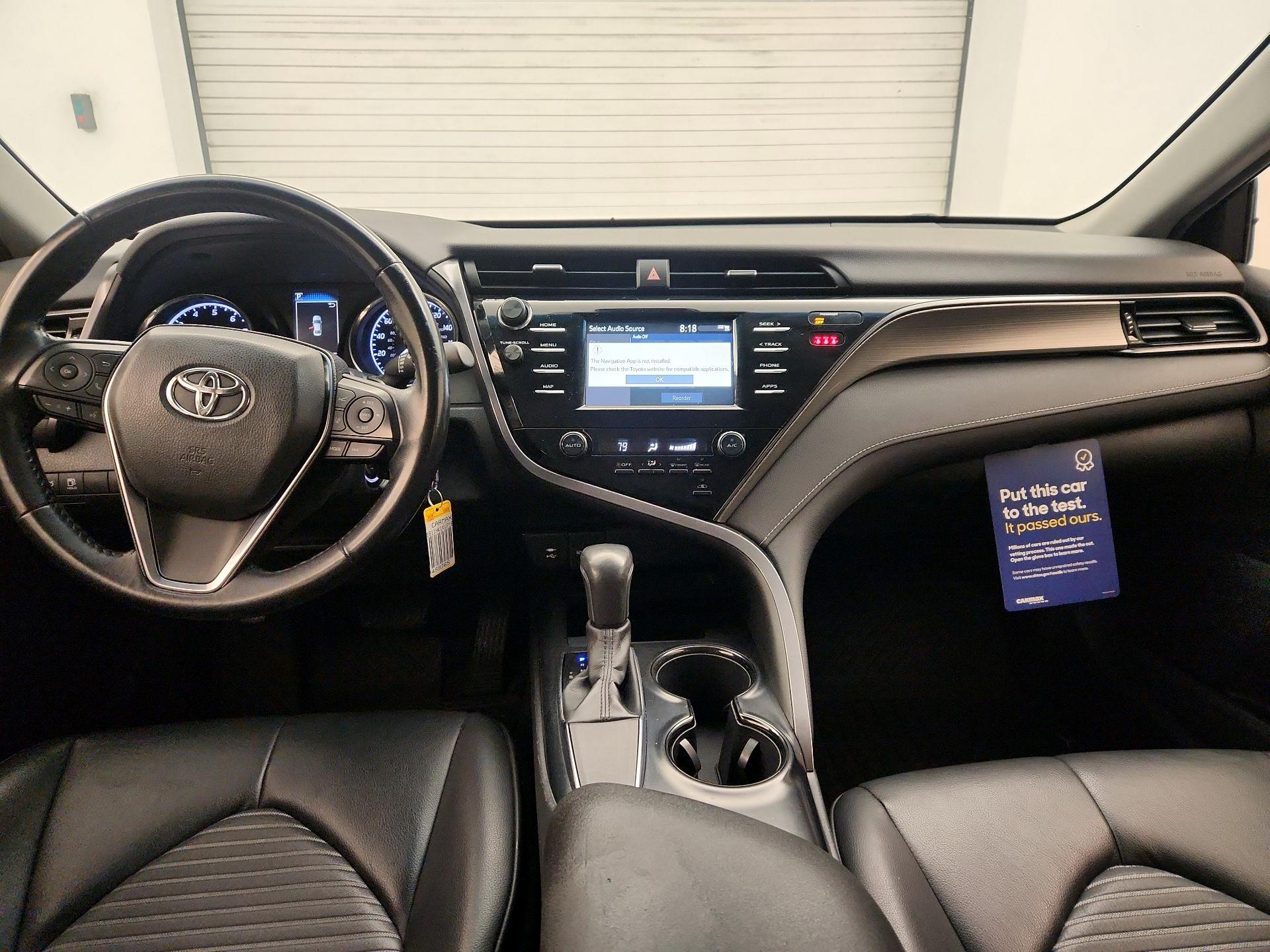 Thumbnail: 2019 Toyota Camry - 9