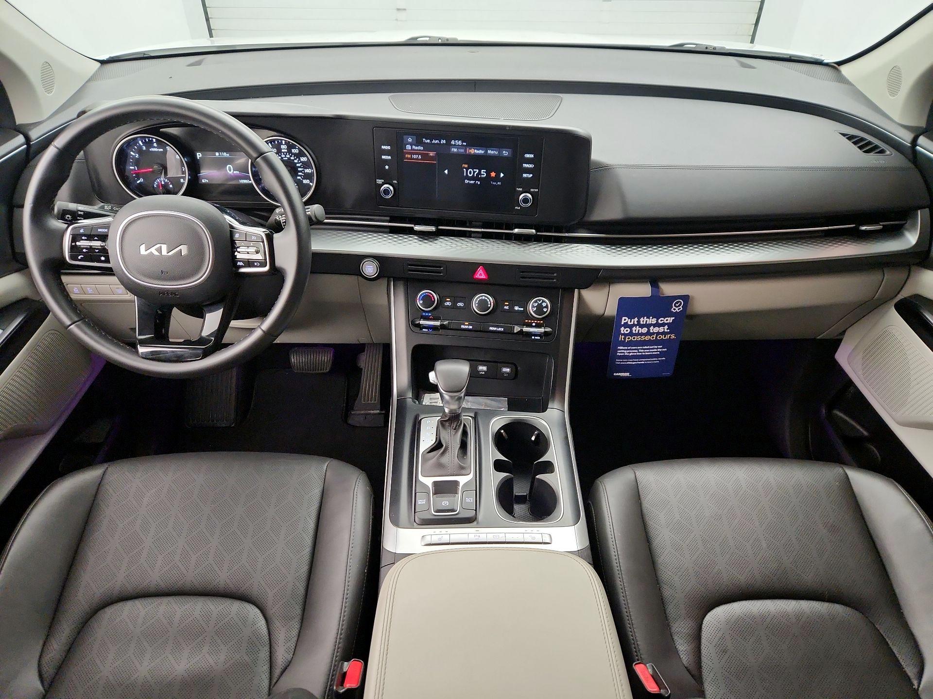 Thumbnail: 2024 Kia Carnival - 9