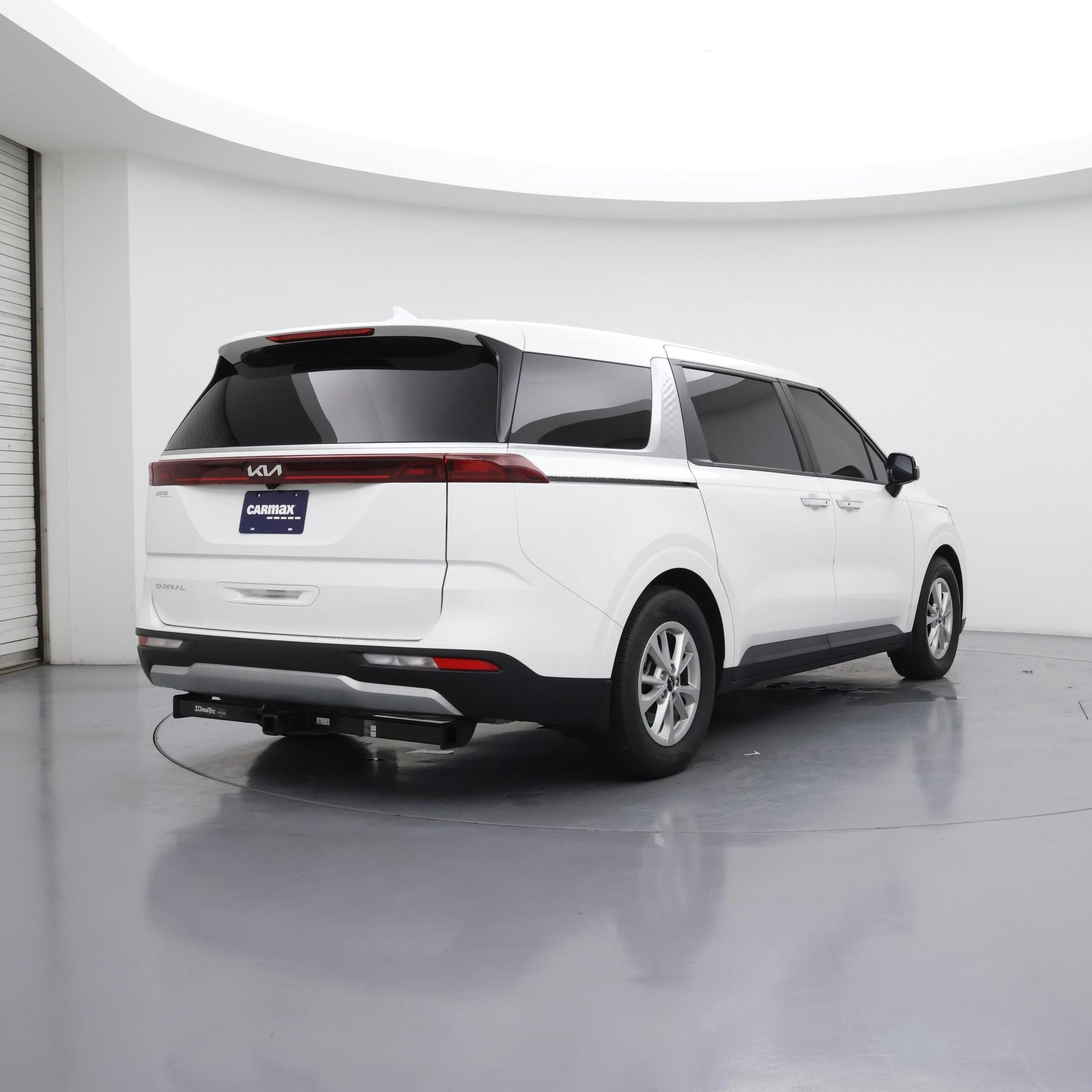 Thumbnail: 2024 Kia Carnival - 8