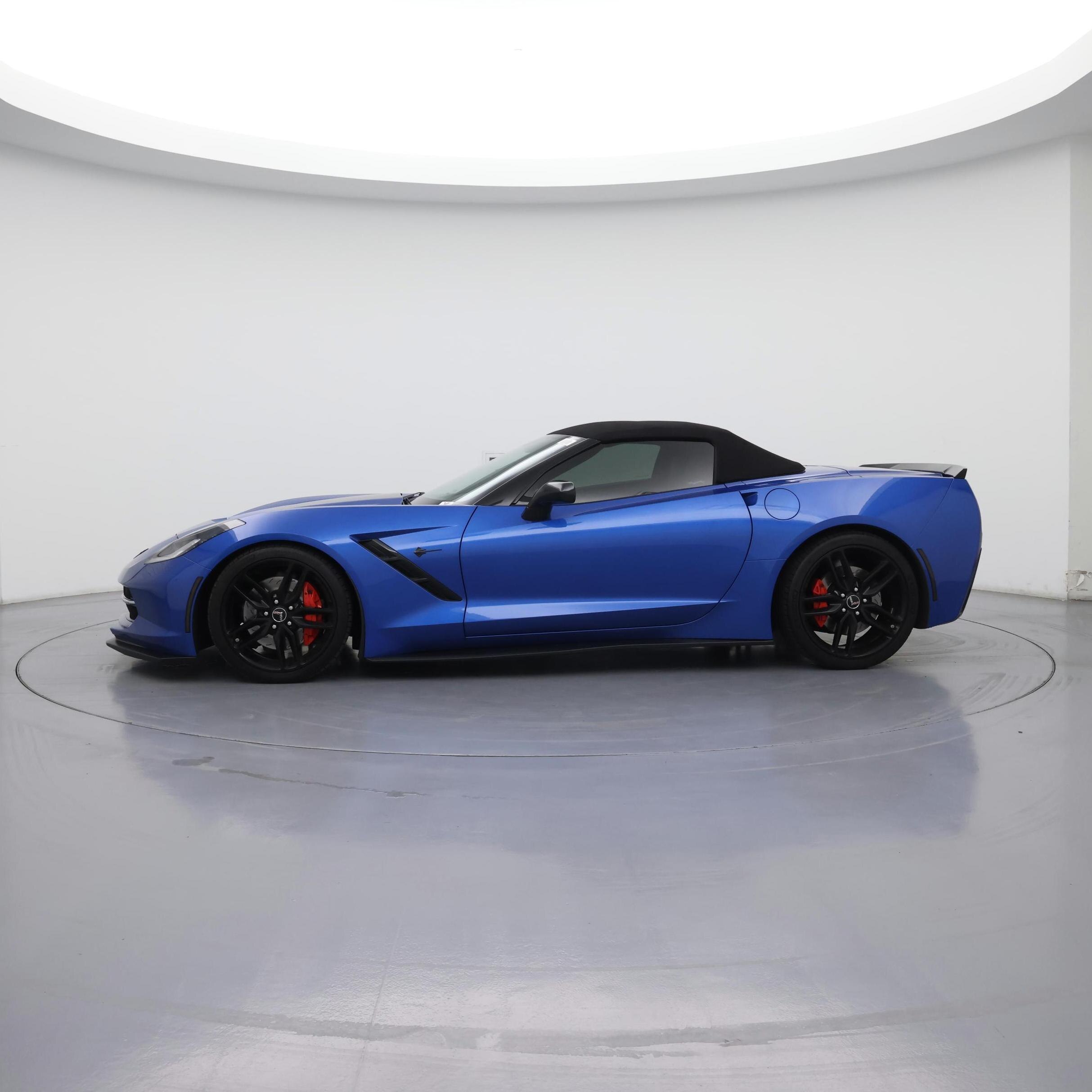 Thumbnail: 2014 Chevrolet Corvette - 3
