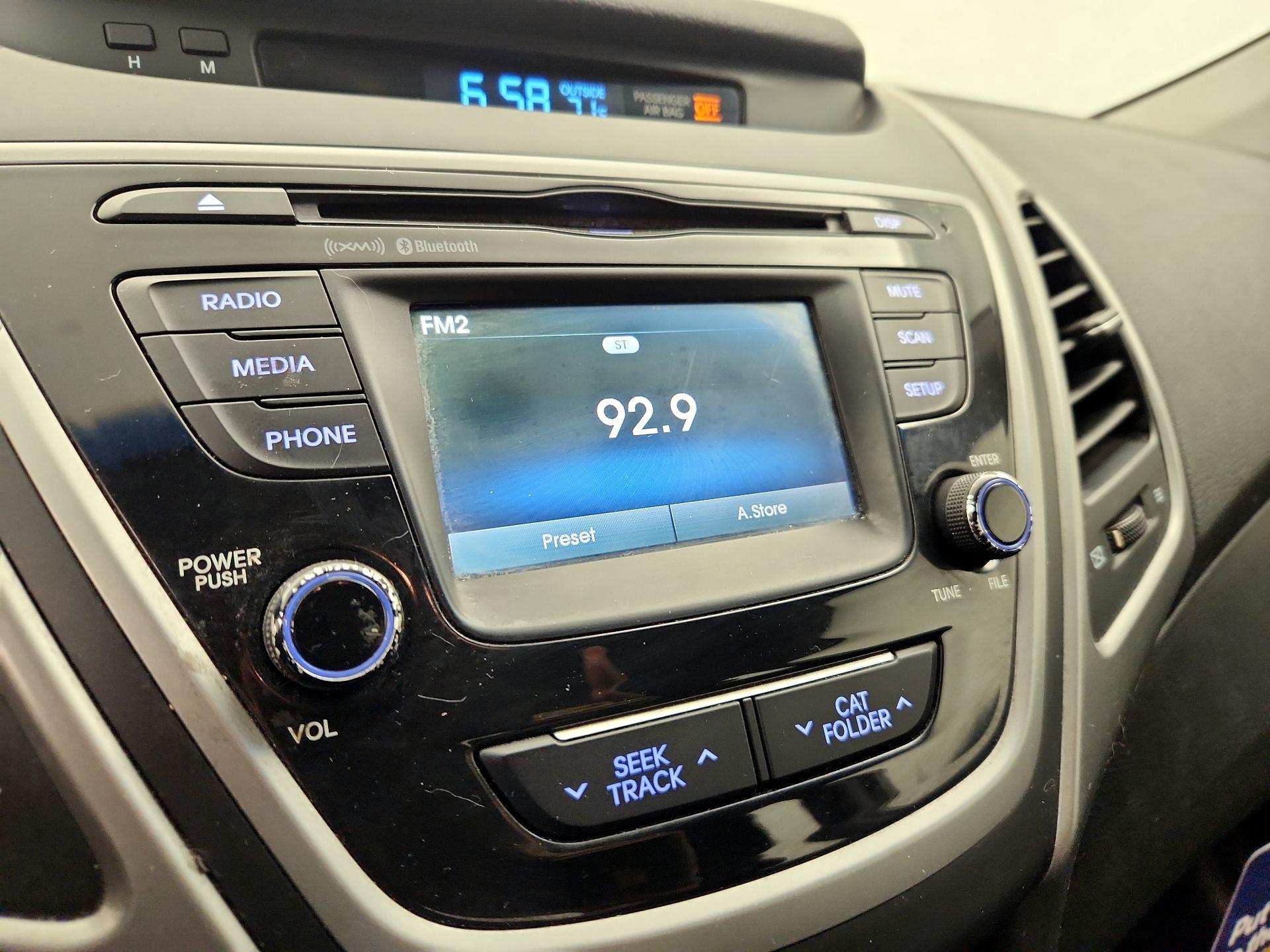 Thumbnail: 2015 Hyundai Elantra - 15
