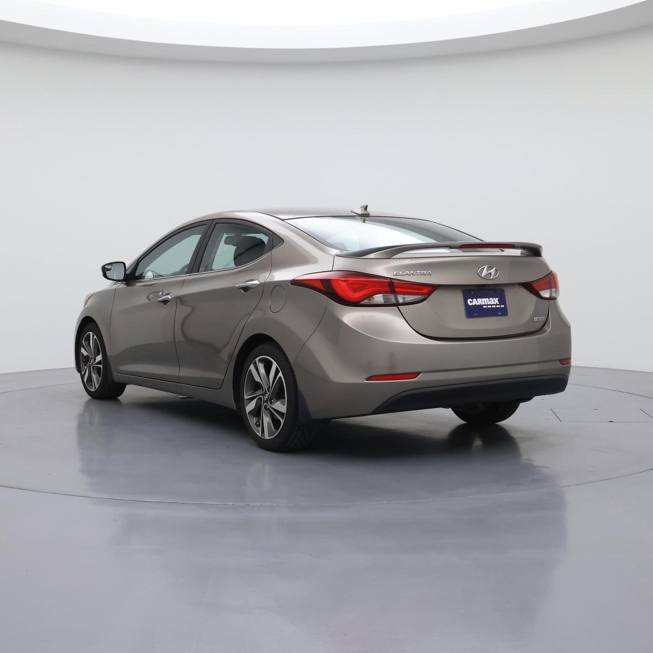 Thumbnail: 2015 Hyundai Elantra - 2