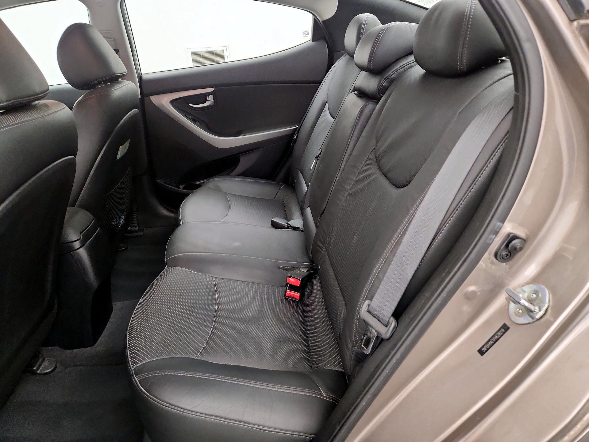 Thumbnail: 2015 Hyundai Elantra - 19
