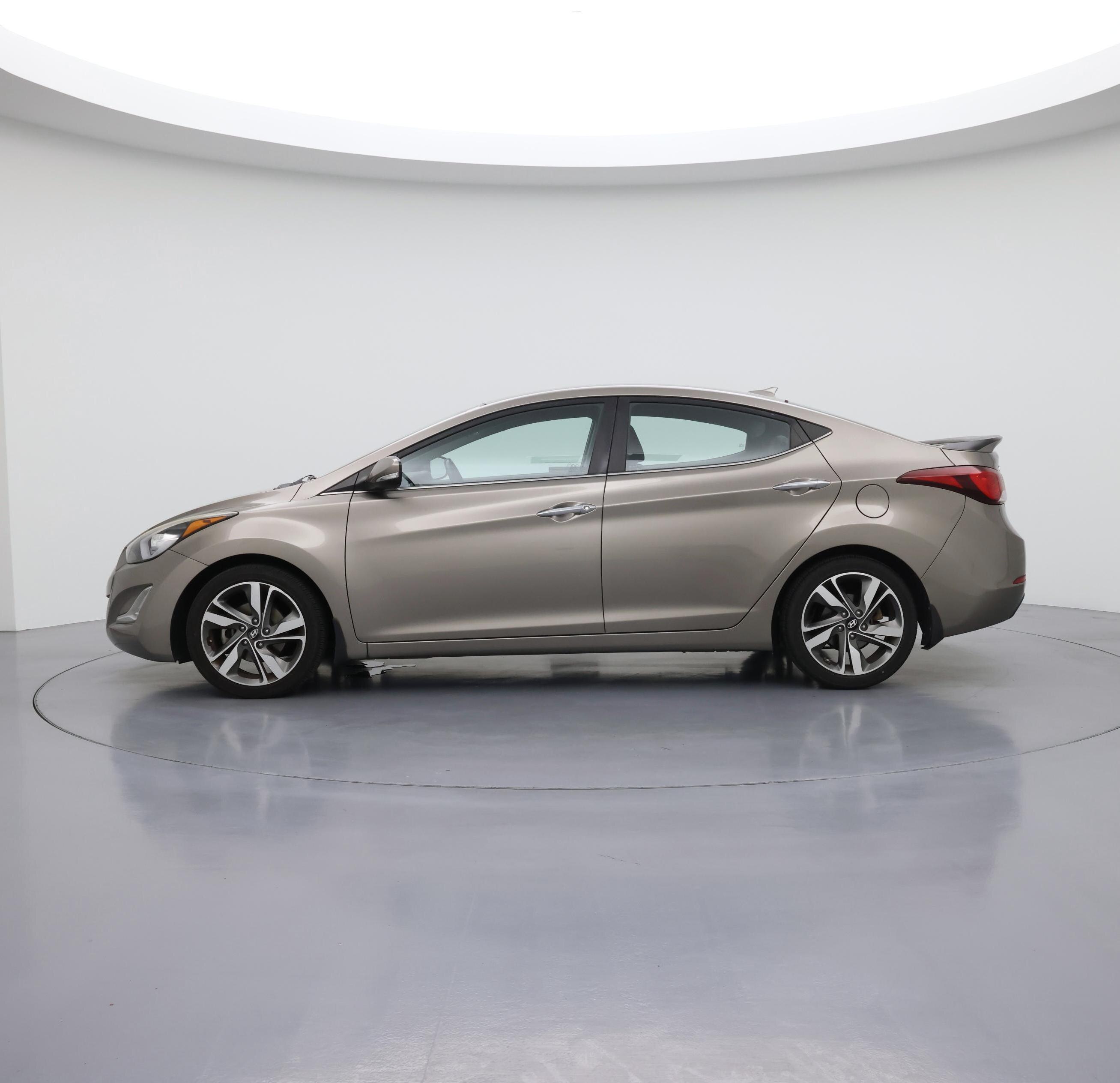 Thumbnail: 2015 Hyundai Elantra - 3