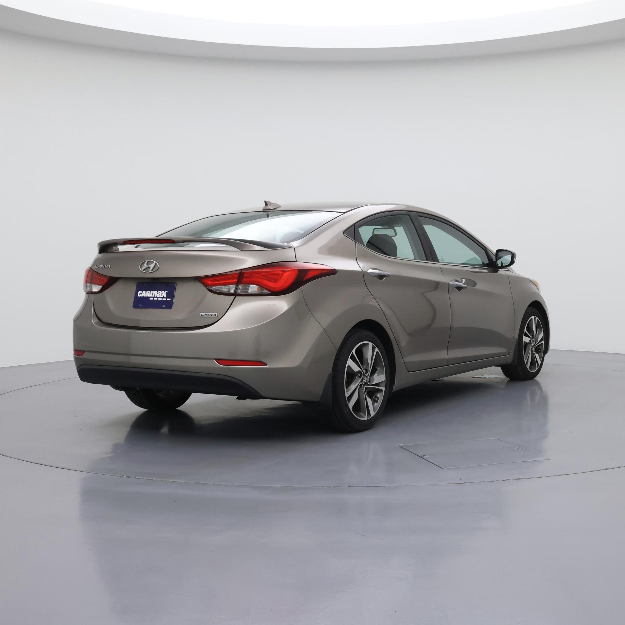 Thumbnail: 2015 Hyundai Elantra - 8
