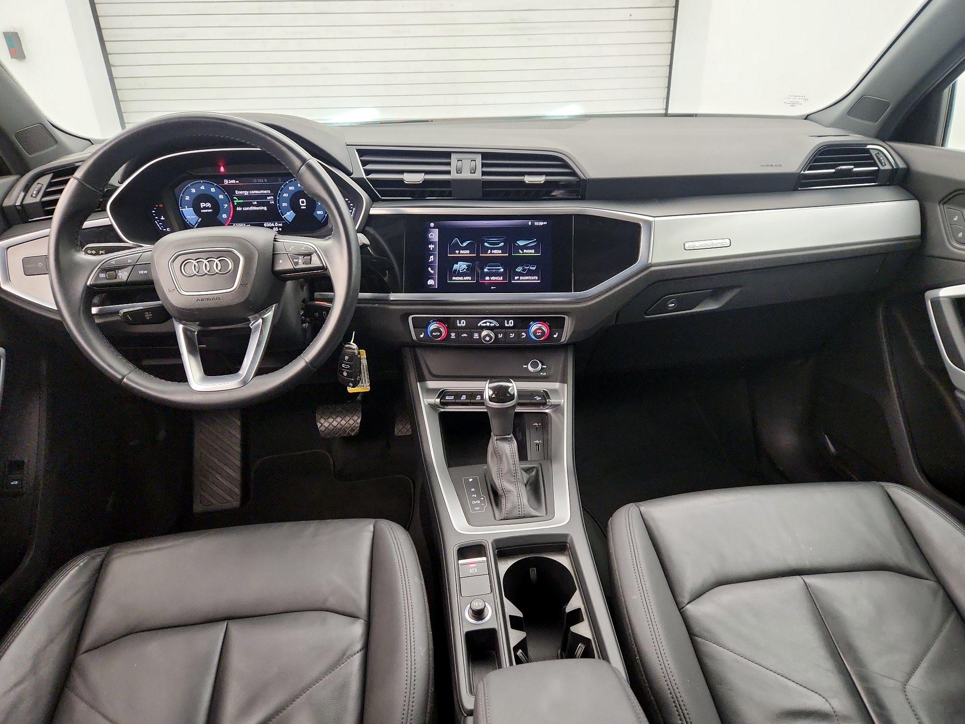 Thumbnail: 2020 Audi Q3 - 9