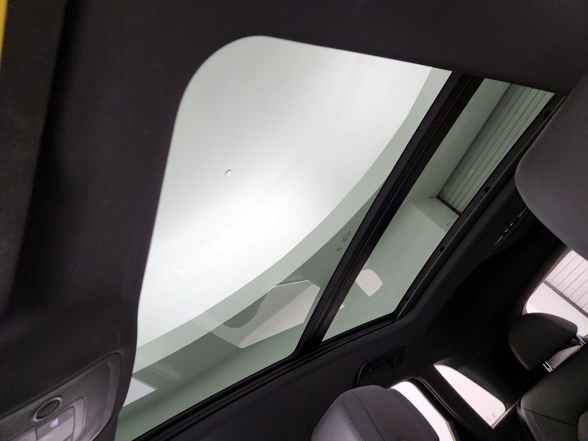 Thumbnail: 2020 Audi Q3 - 19