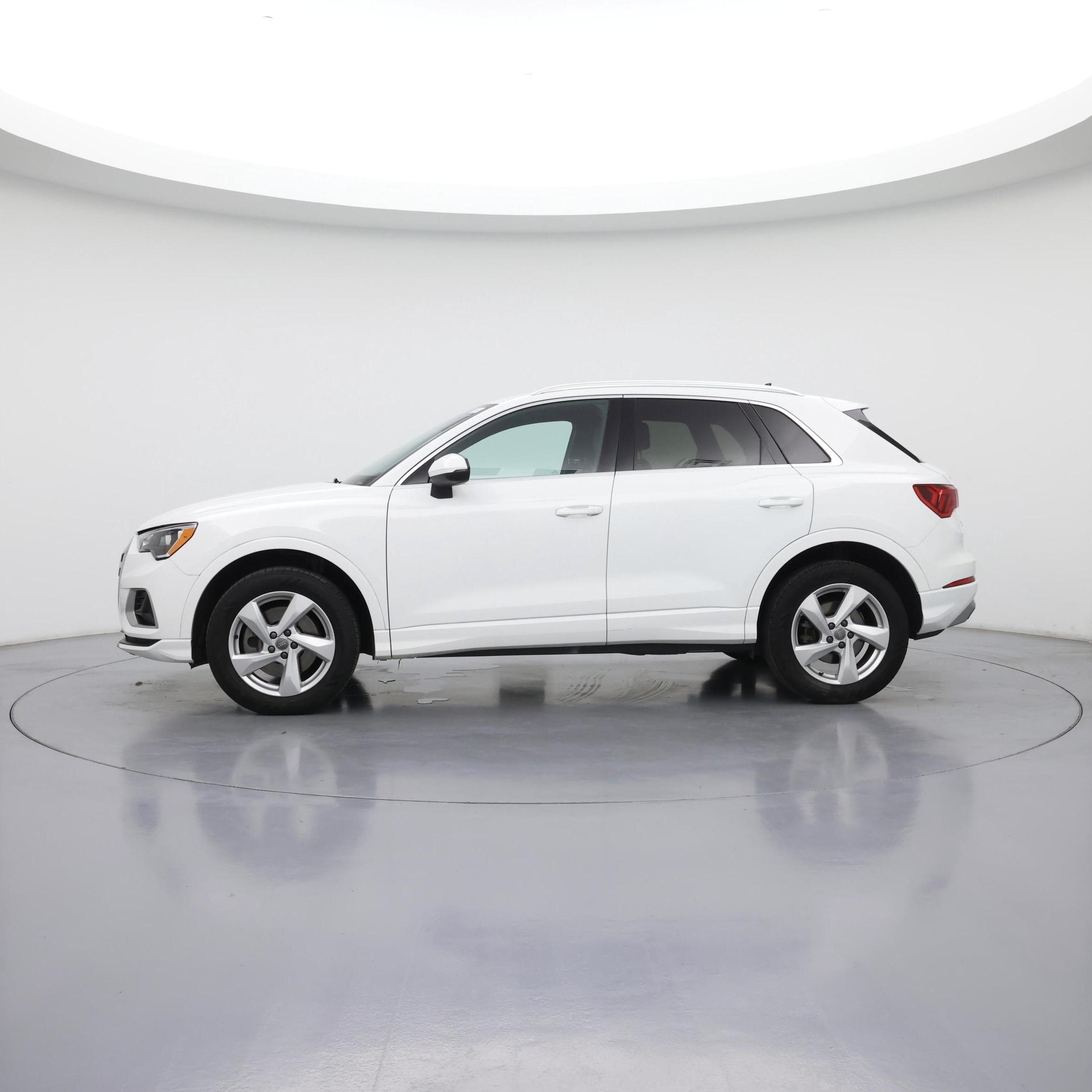 Thumbnail: 2020 Audi Q3 - 3
