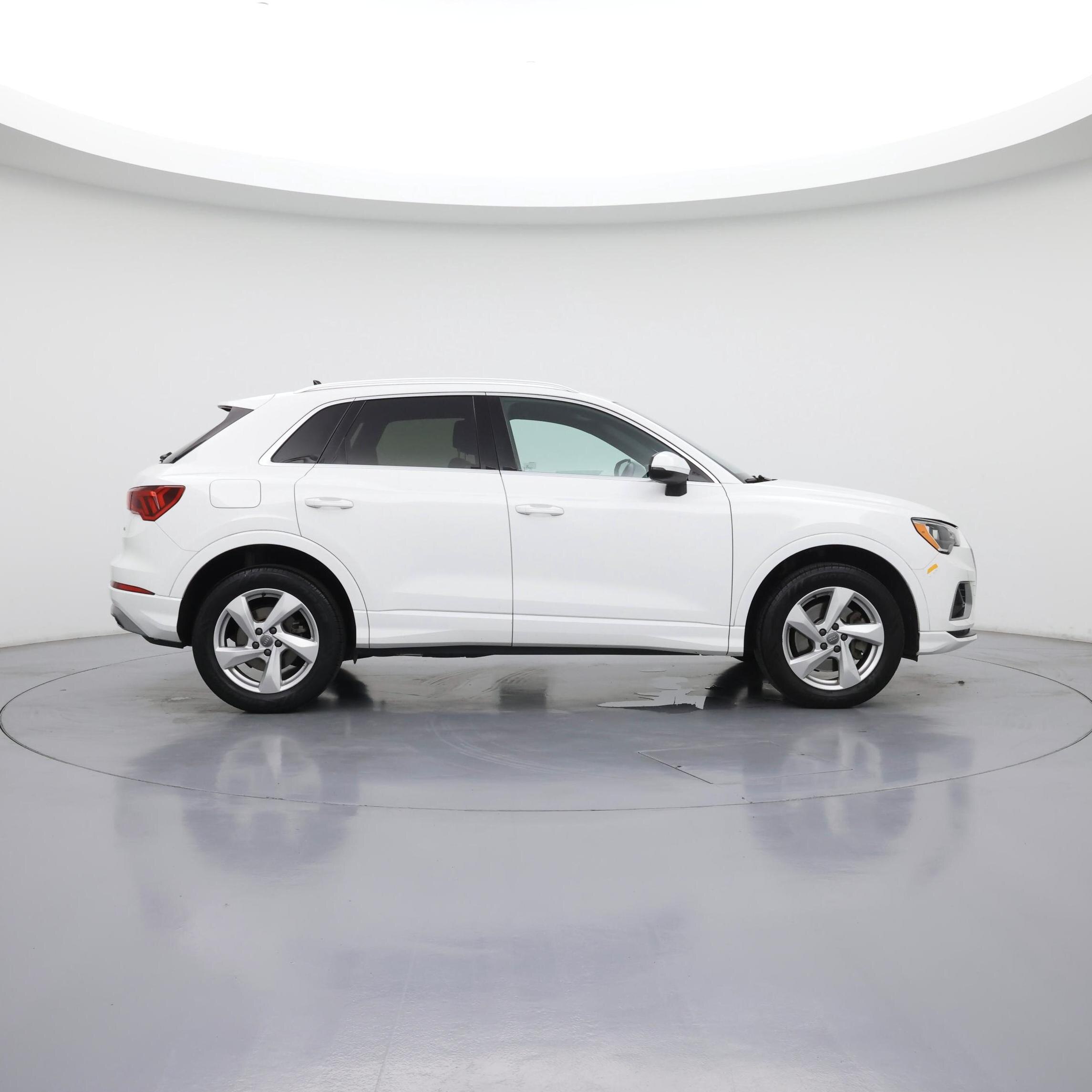 Thumbnail: 2020 Audi Q3 - 7