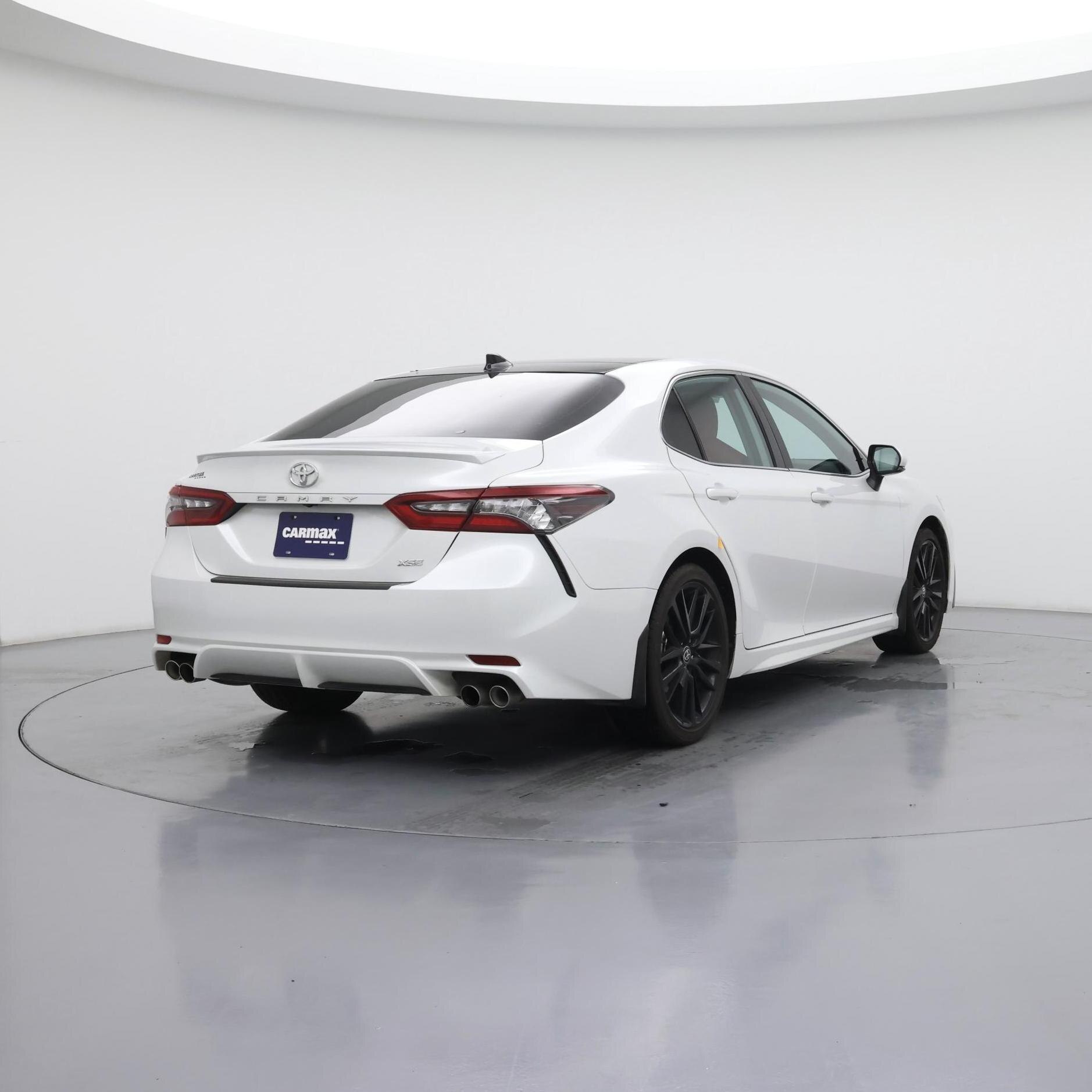 Thumbnail: 2022 Toyota Camry - 8