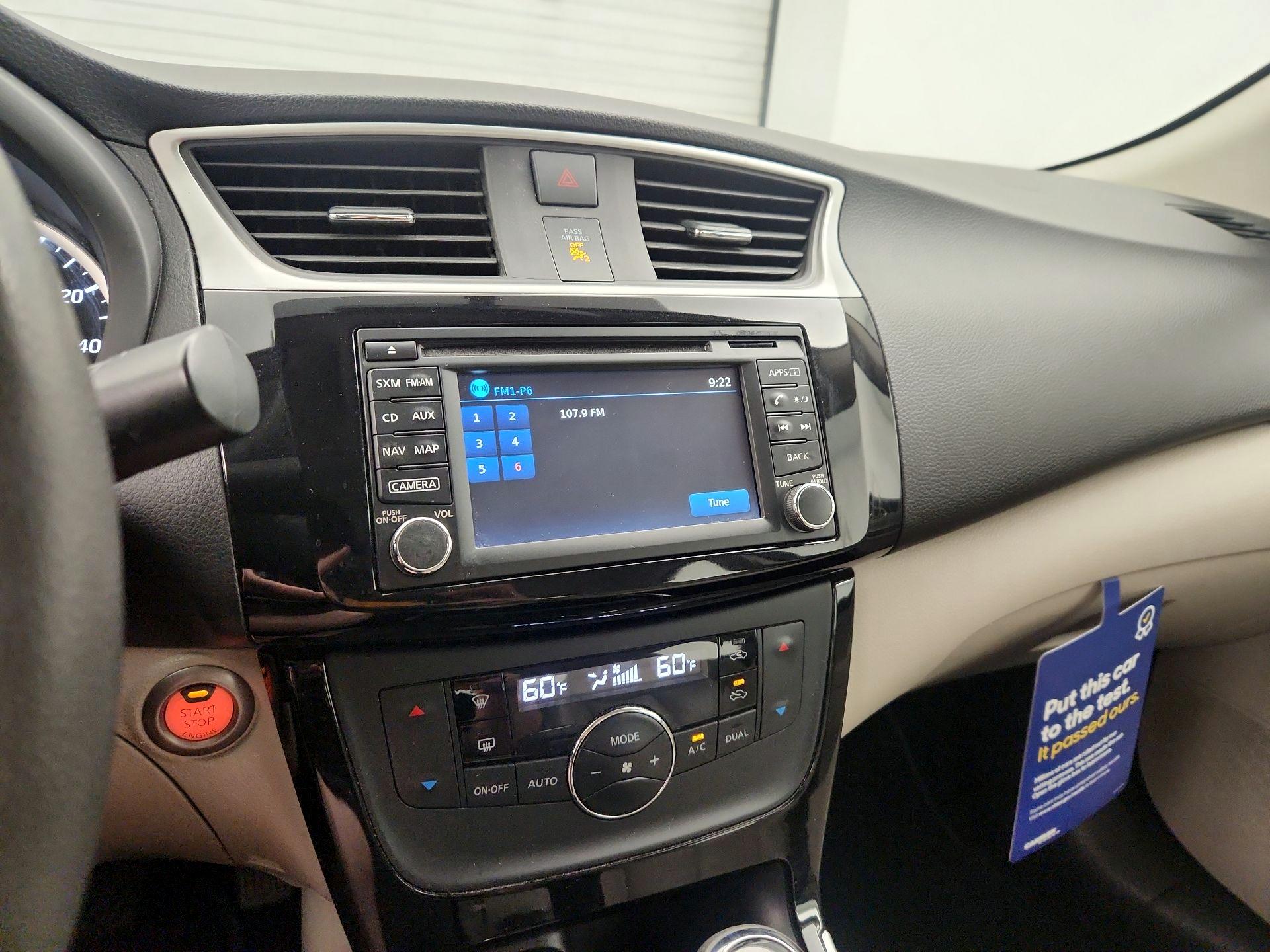 Thumbnail: 2016 Nissan Sentra - 15