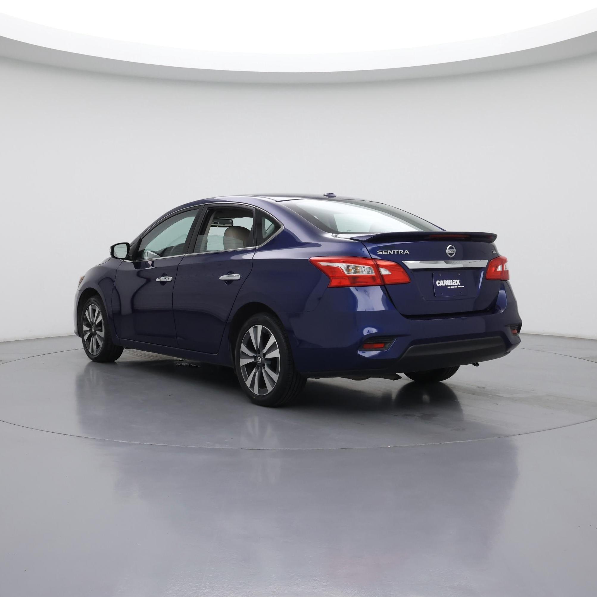 Thumbnail: 2016 Nissan Sentra - 2