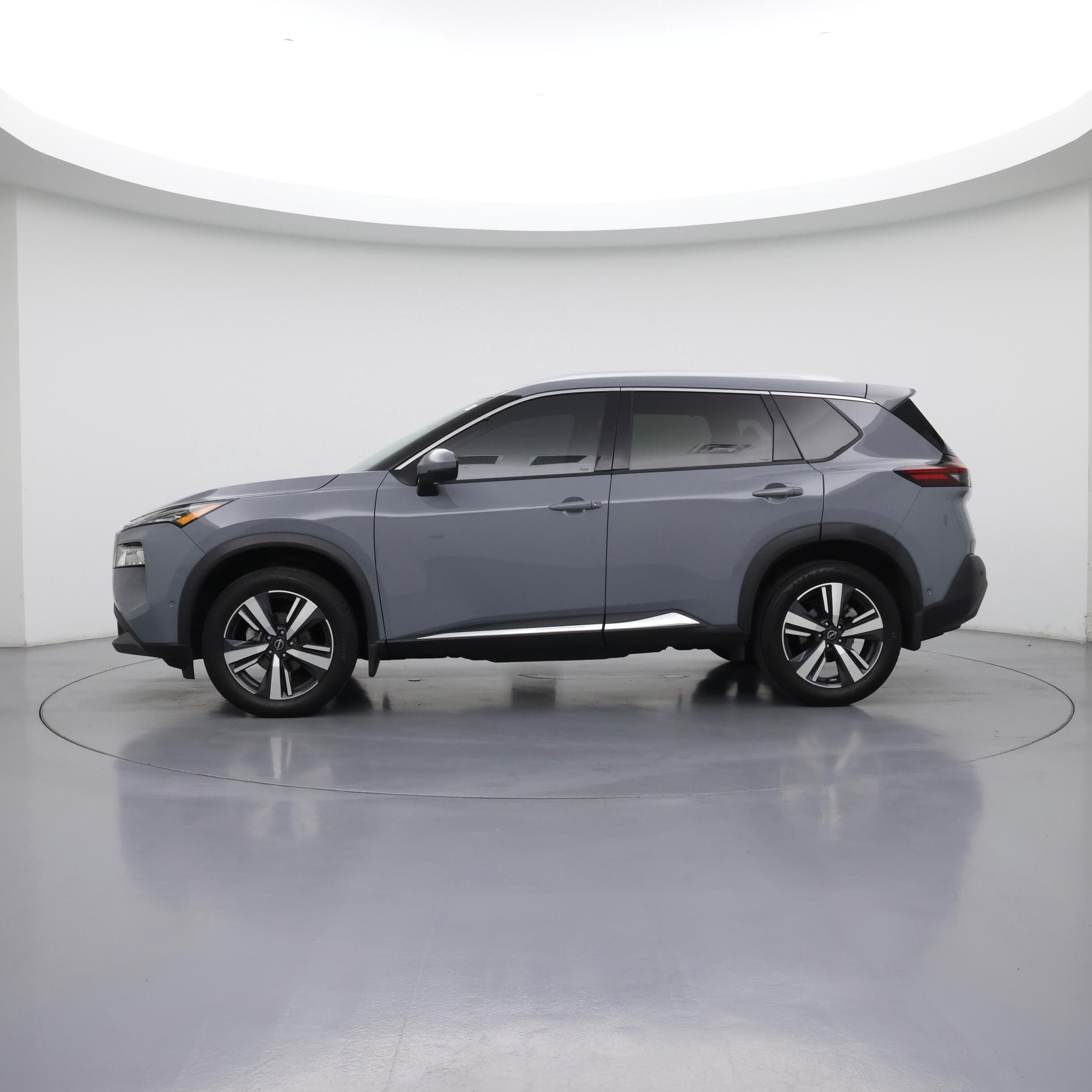 Thumbnail: 2023 Nissan Rogue - 3