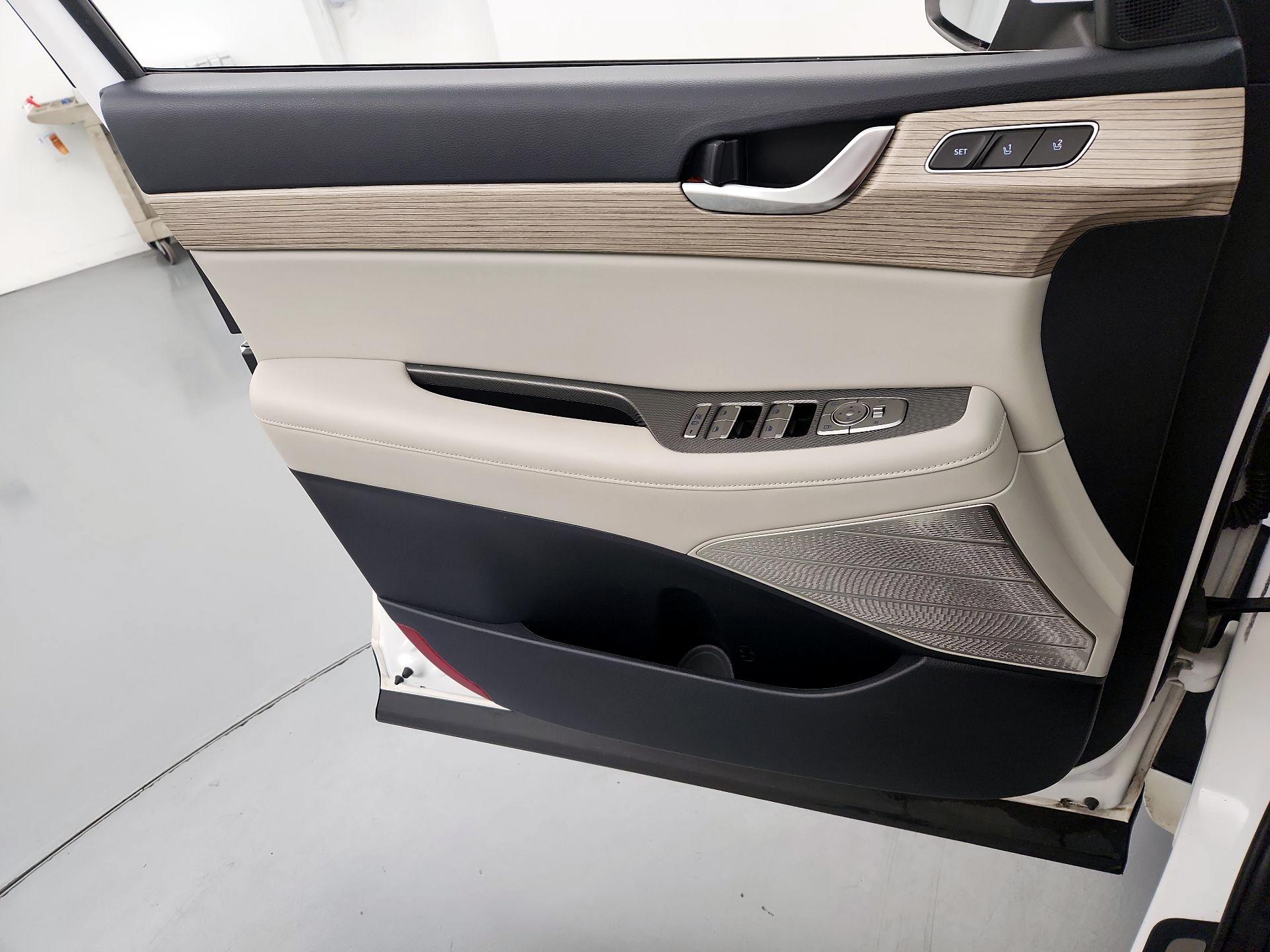 Thumbnail: 2021 Hyundai Palisade - 12