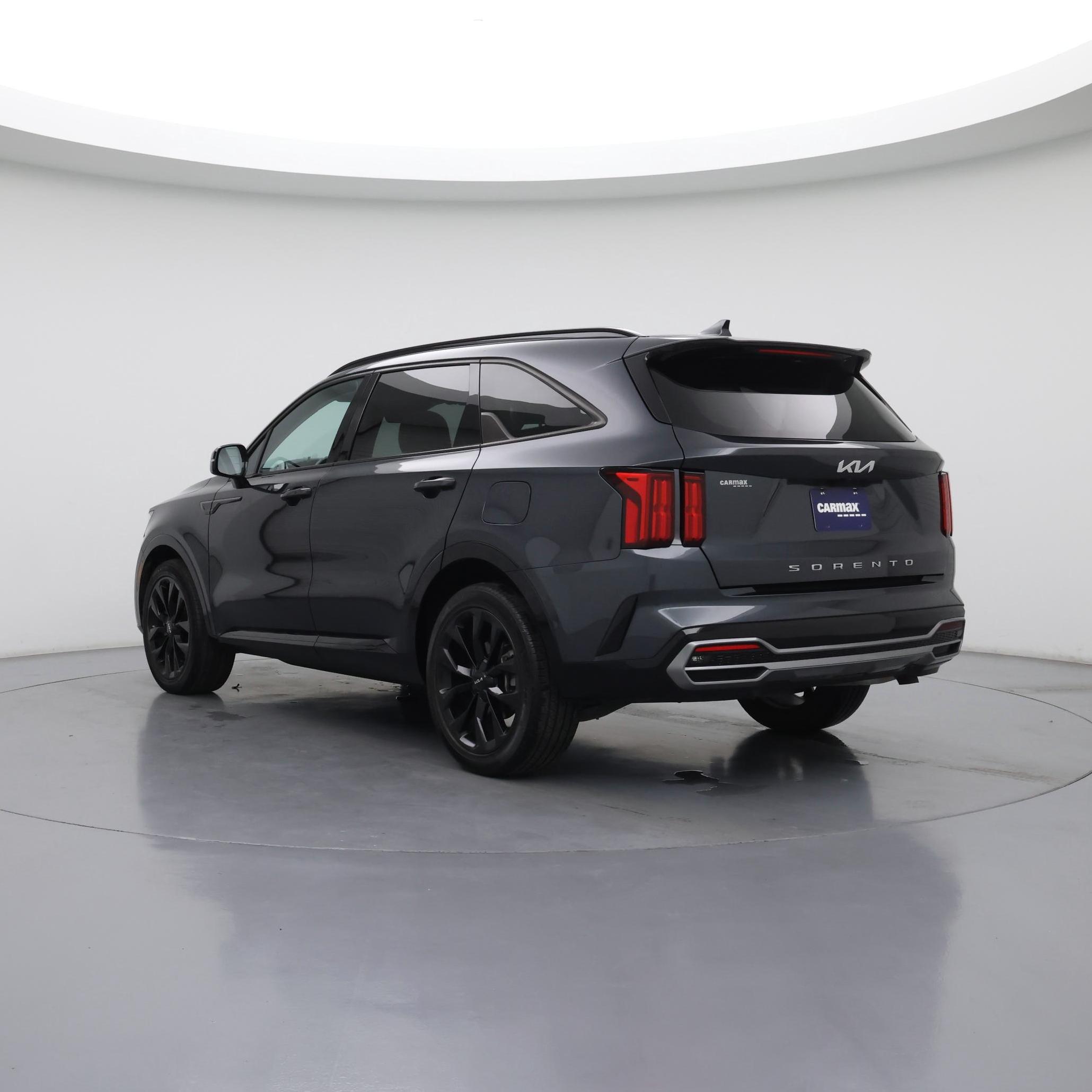 Thumbnail: 2022 Kia Sorento - 2