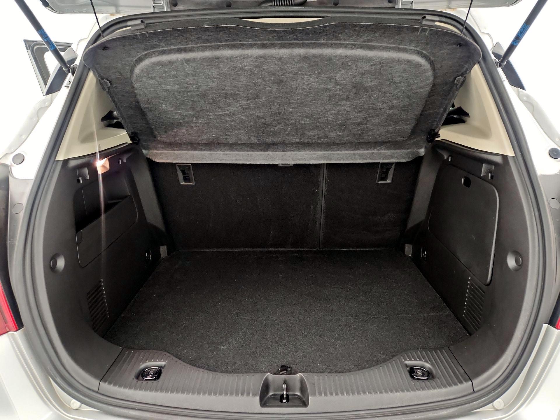Thumbnail: 2021 Buick Encore - 20