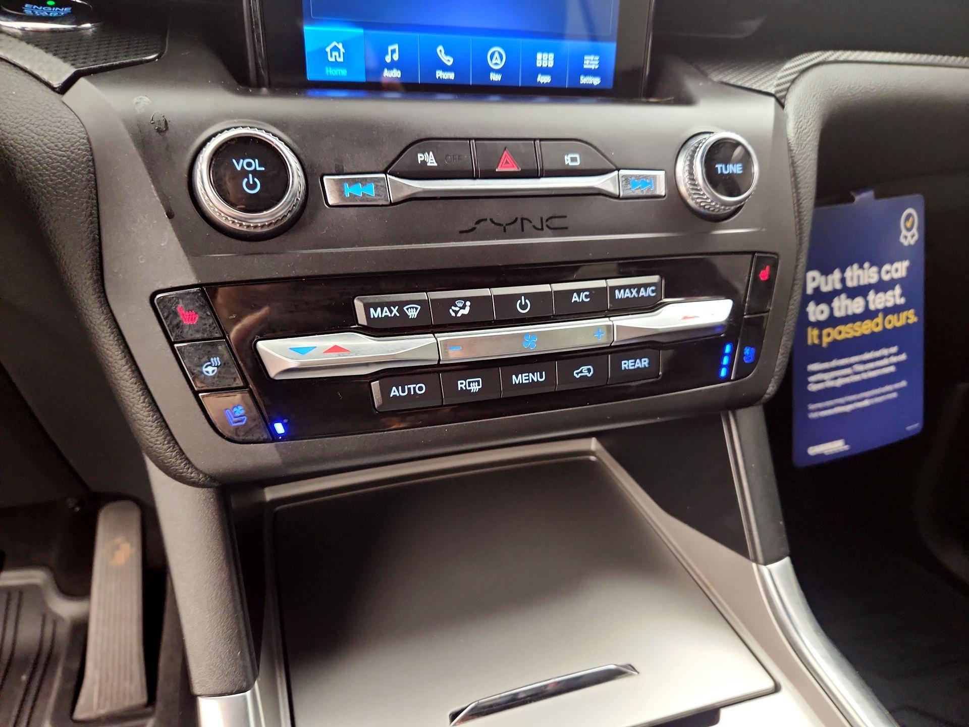 Thumbnail: 2020 Ford Explorer - 17