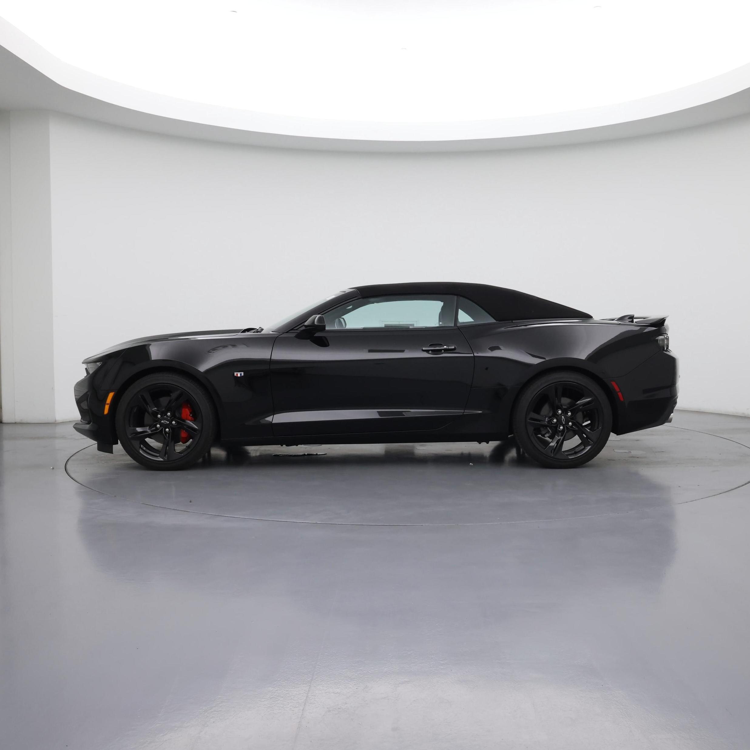 Thumbnail: 2023 Chevrolet Camaro - 3