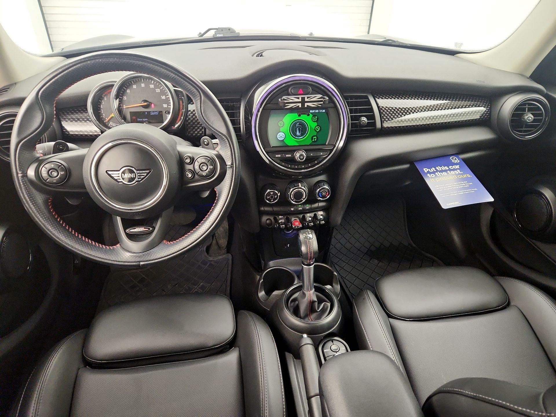 Thumbnail: 2019 MINI Cooper Hardtop - 9