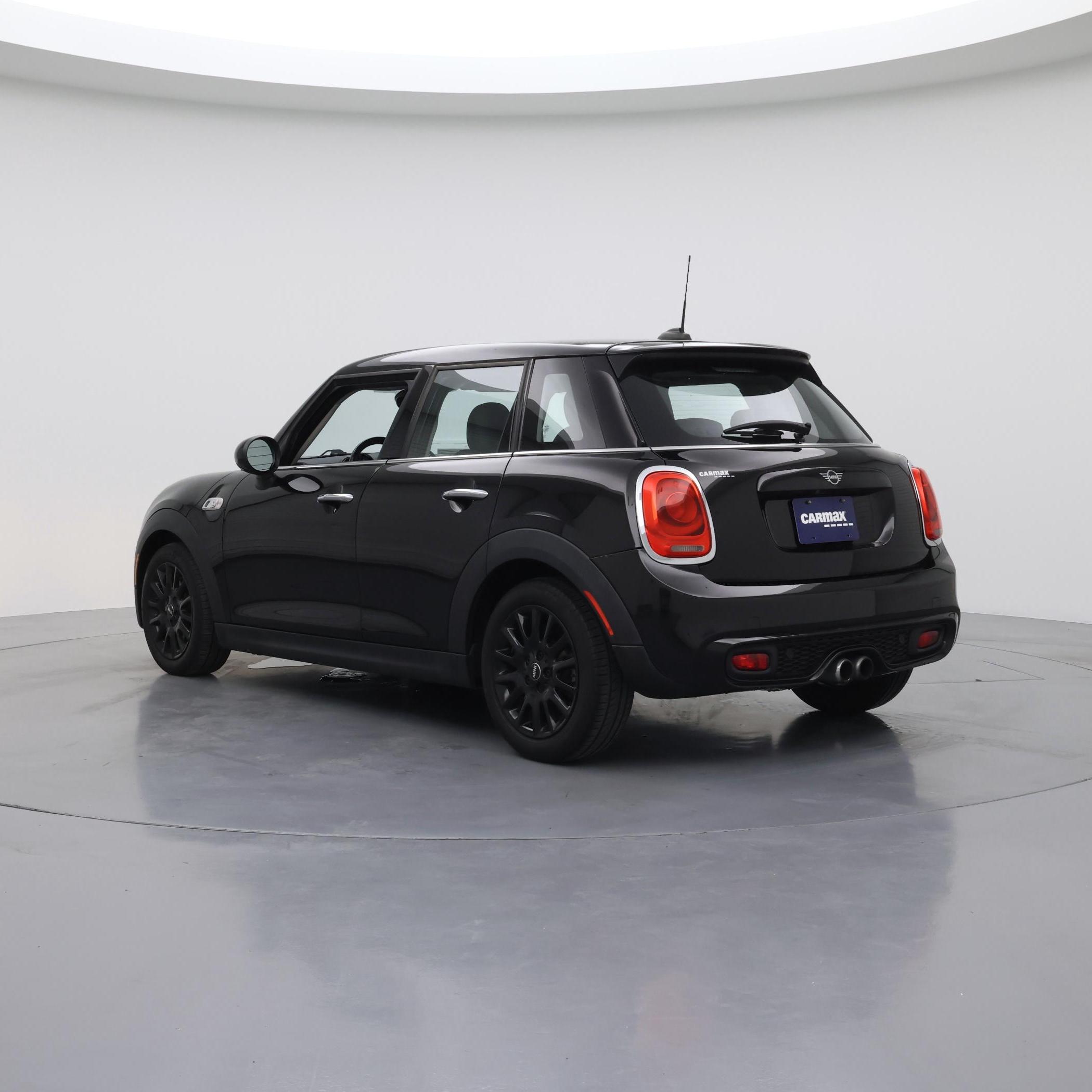 Thumbnail: 2019 MINI Cooper Hardtop - 2