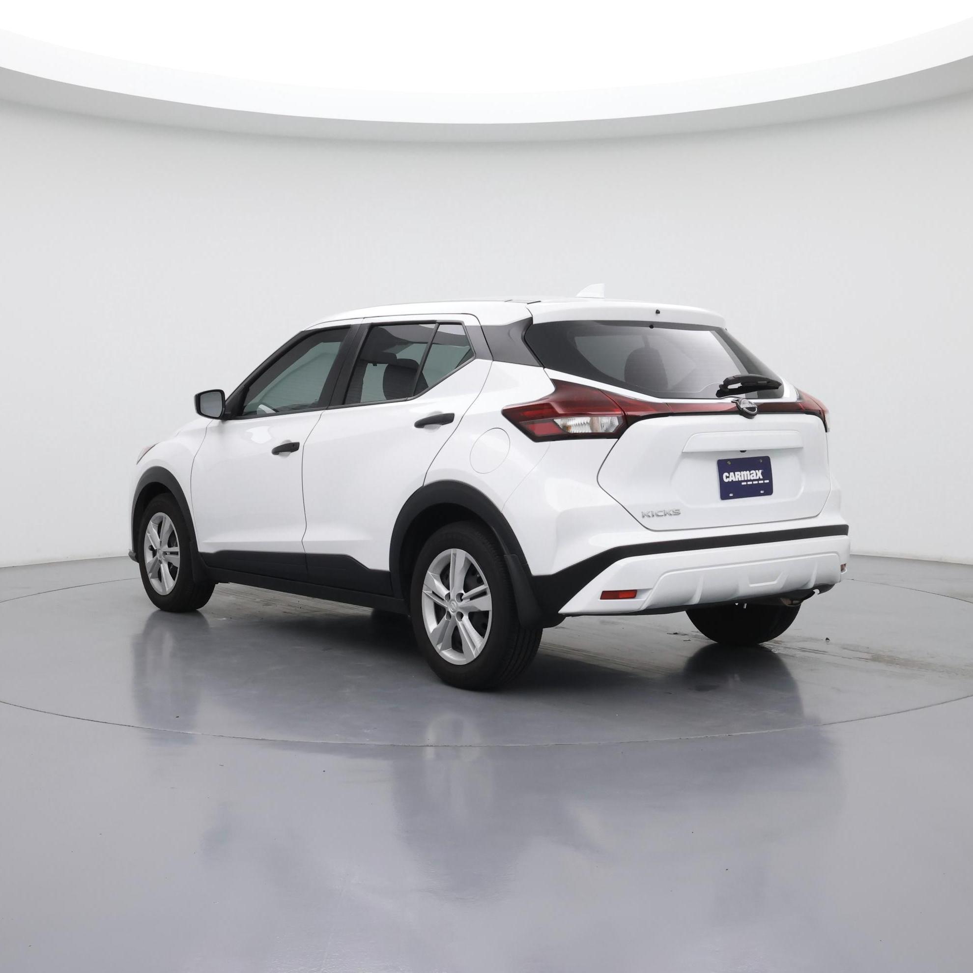 Thumbnail: 2024 Nissan Kicks - 2