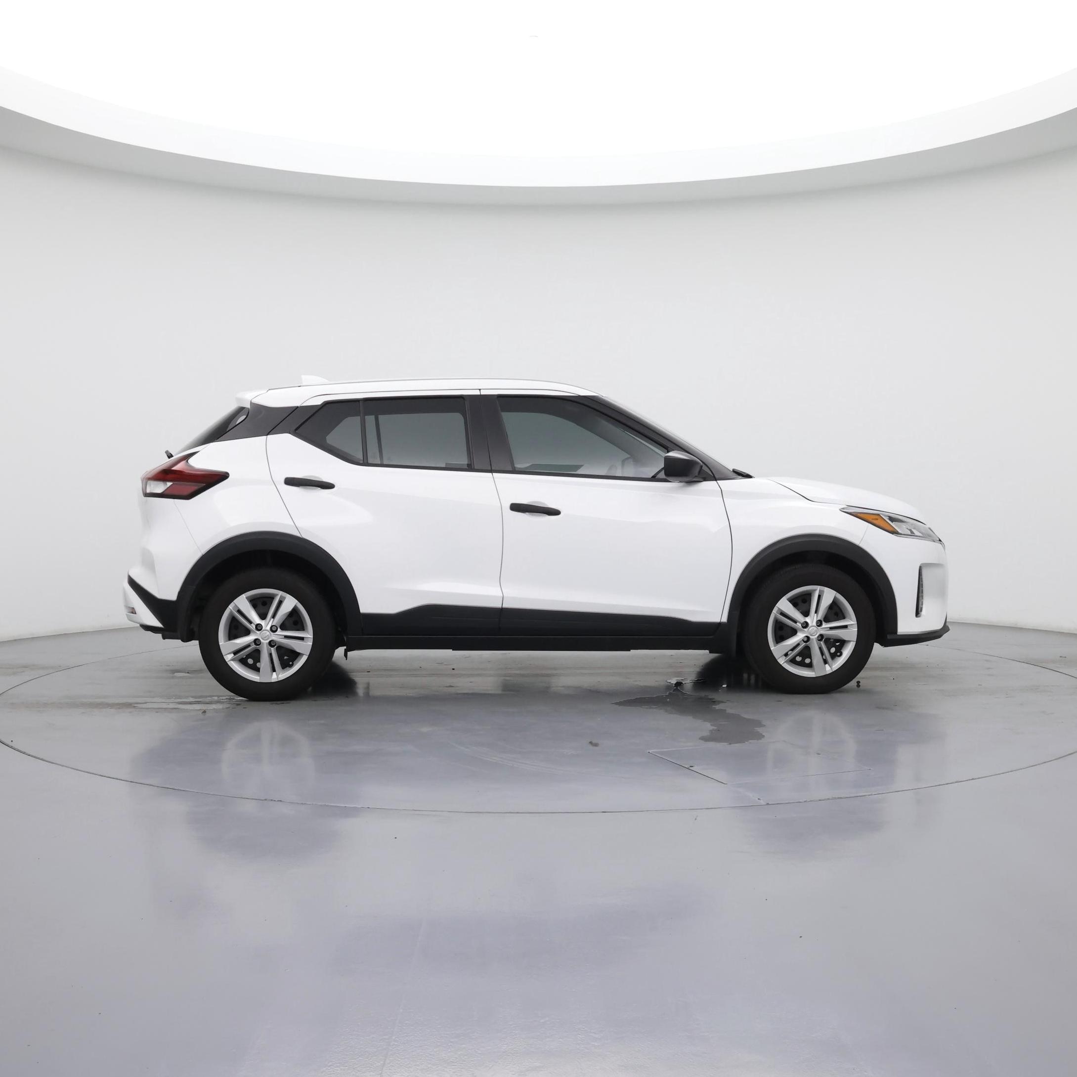 Thumbnail: 2024 Nissan Kicks - 7