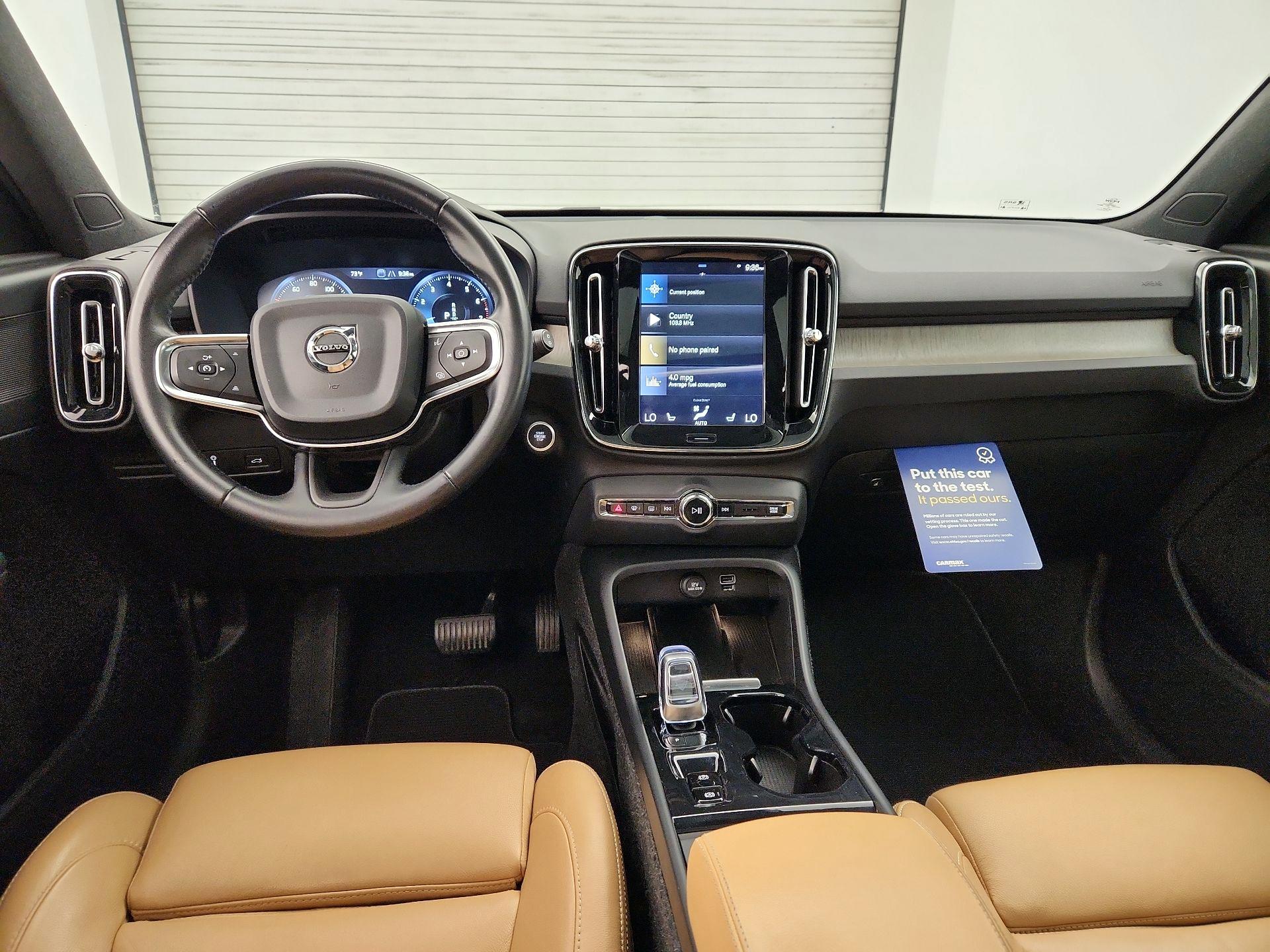 Thumbnail: 2019 Volvo XC40 - 9