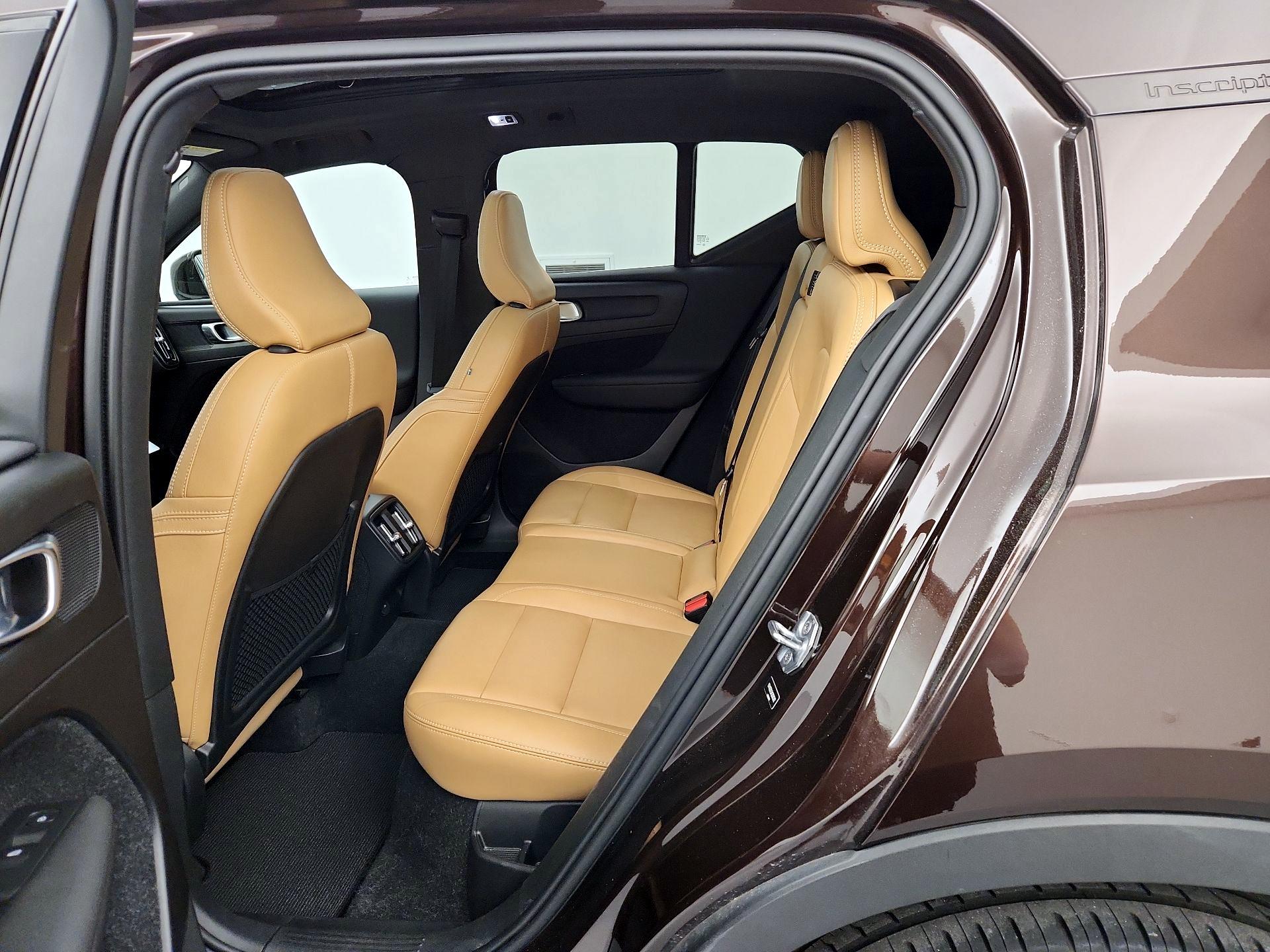 Thumbnail: 2019 Volvo XC40 - 20