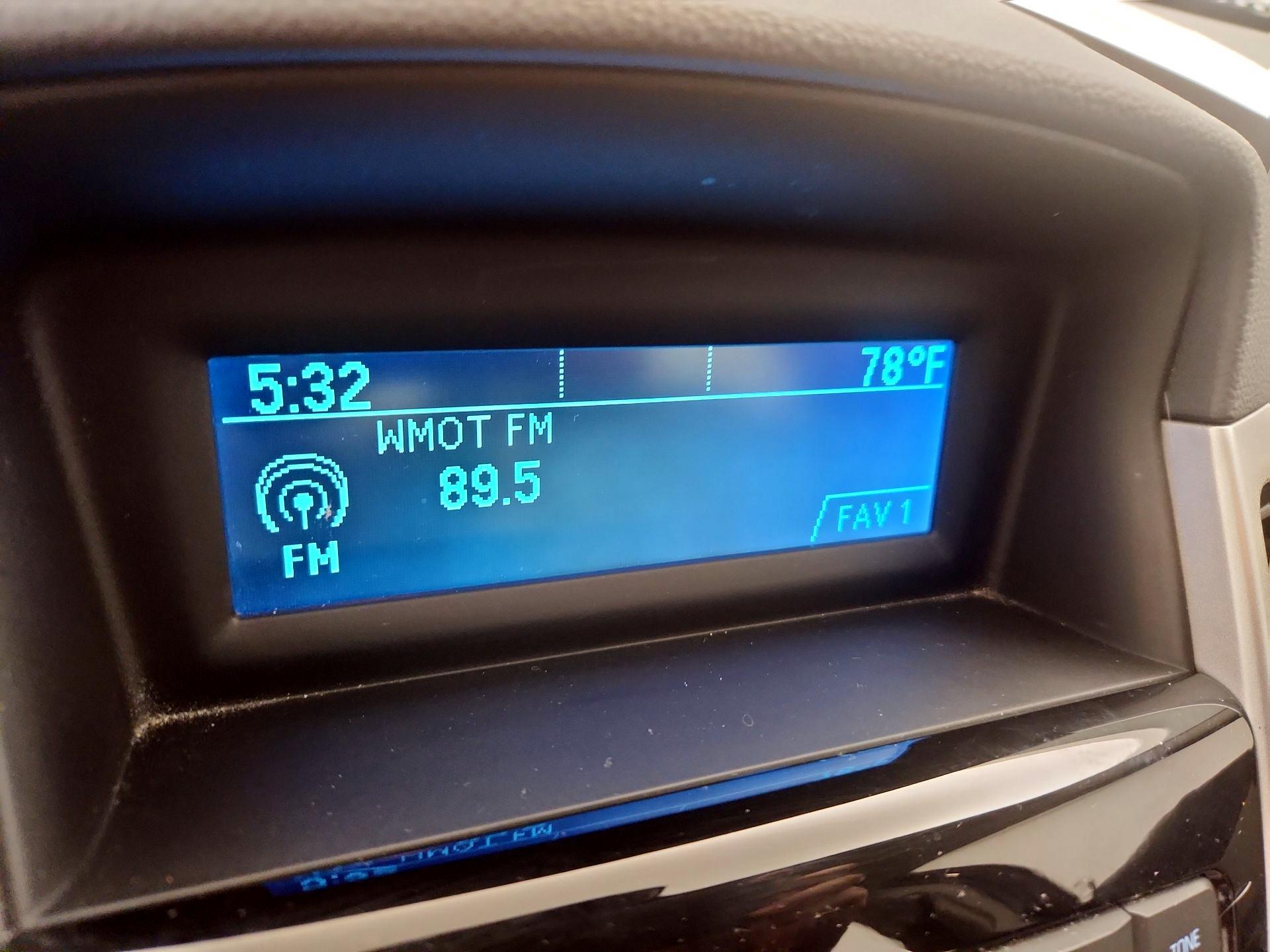 Thumbnail: 2015 Chevrolet Cruze - 14