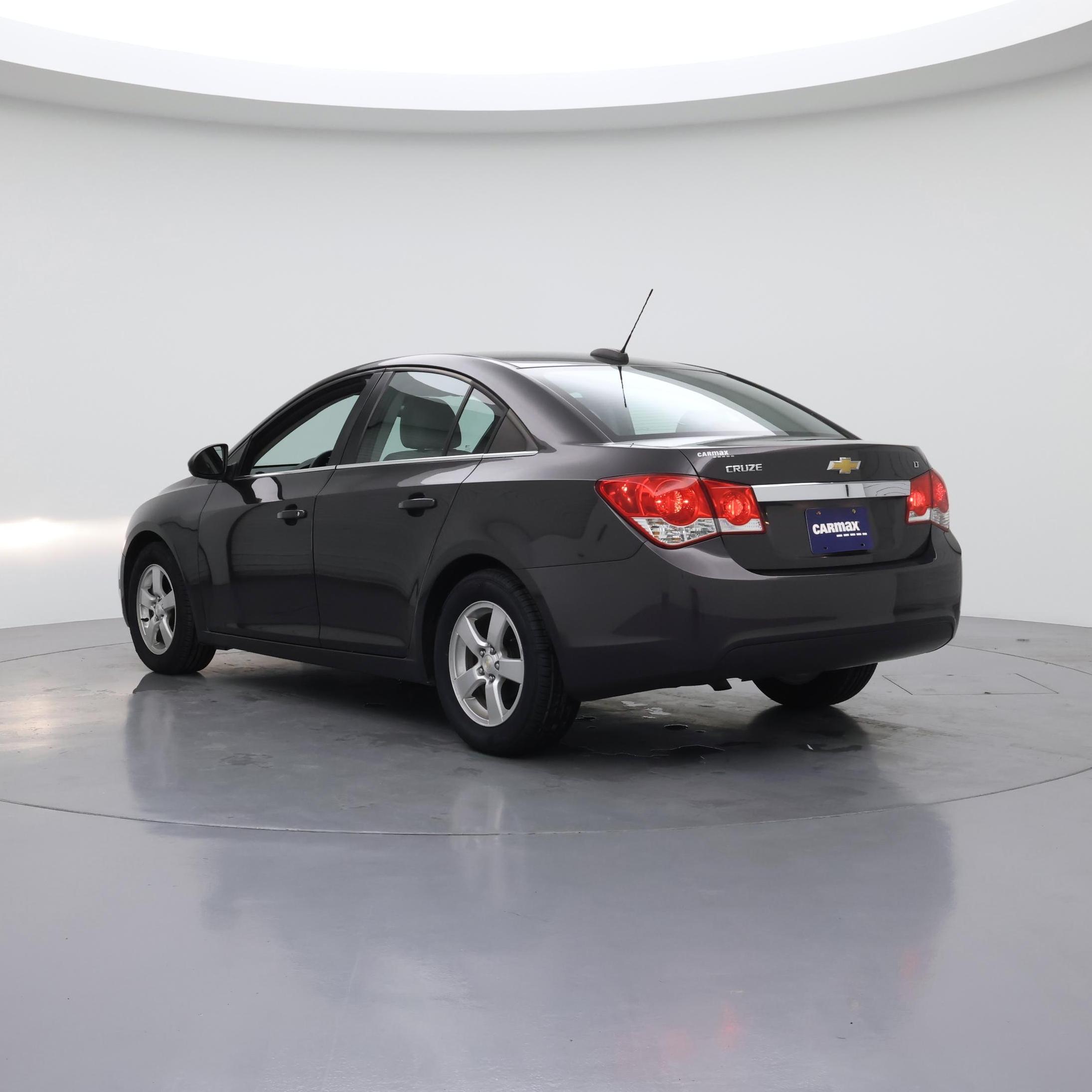 Thumbnail: 2015 Chevrolet Cruze - 2