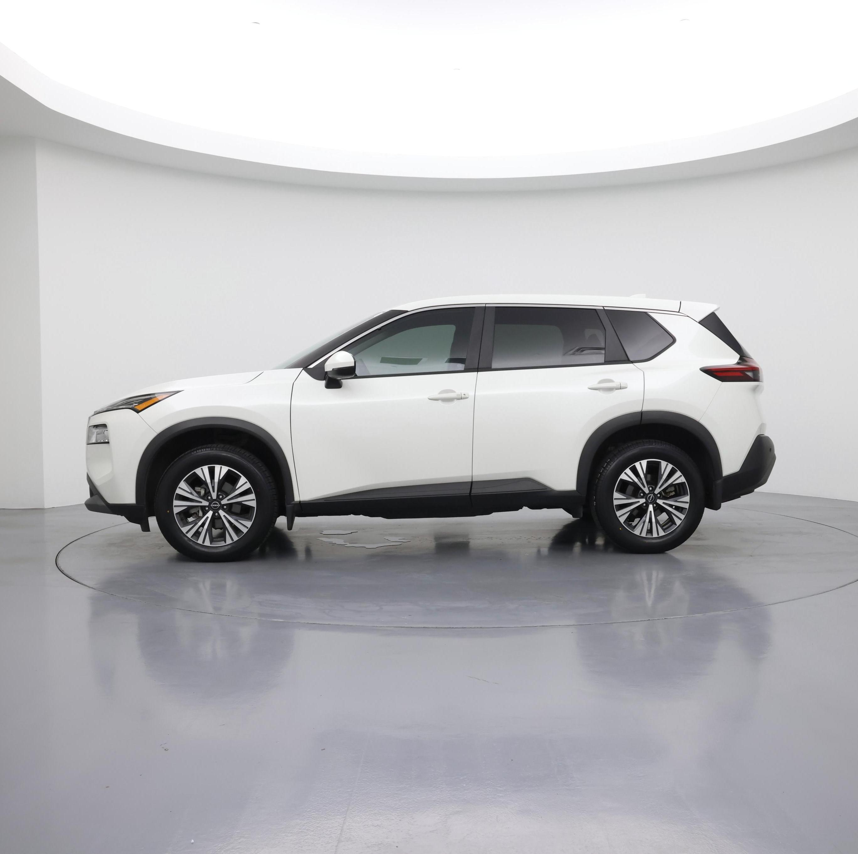 Thumbnail: 2022 Nissan Rogue - 3