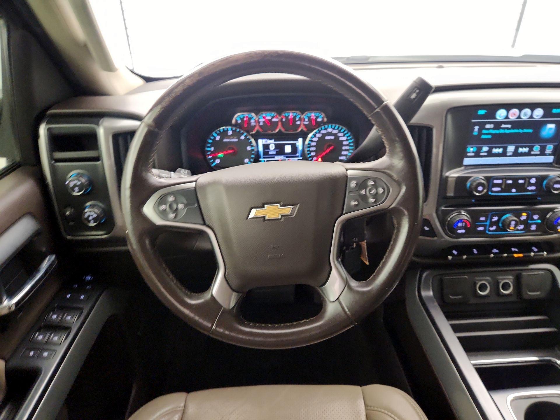 Thumbnail: 2017 Chevrolet Silverado 1500 - 10