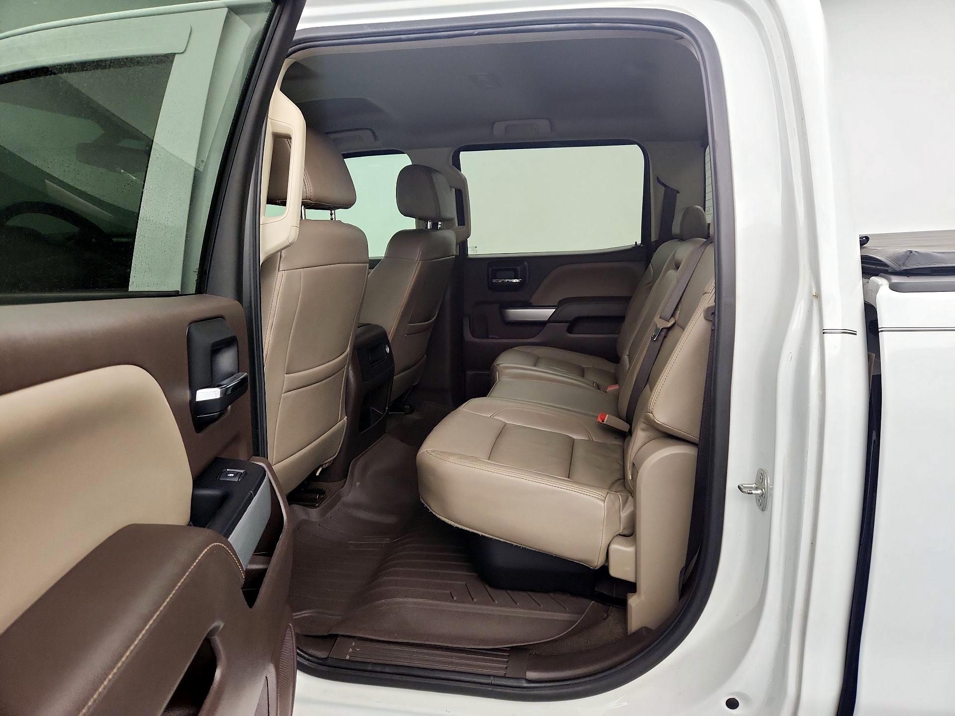 Thumbnail: 2017 Chevrolet Silverado 1500 - 19