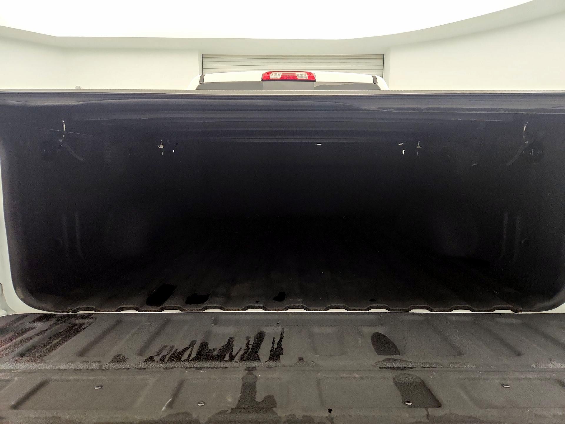 Thumbnail: 2017 Chevrolet Silverado 1500 - 20