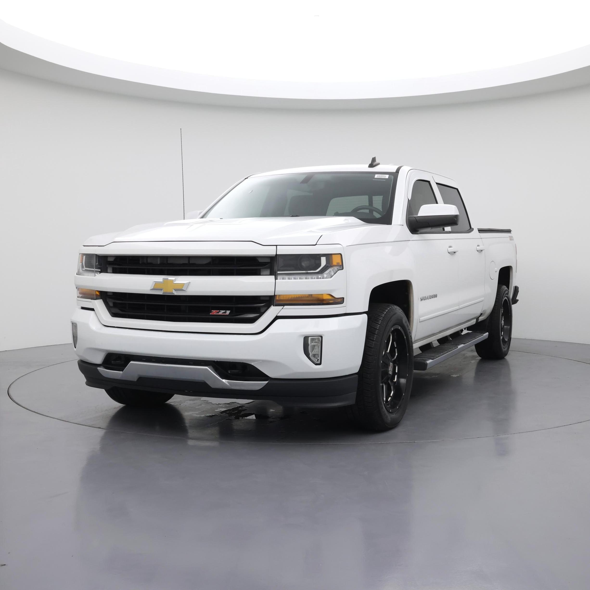 Thumbnail: 2017 Chevrolet Silverado 1500 - 4