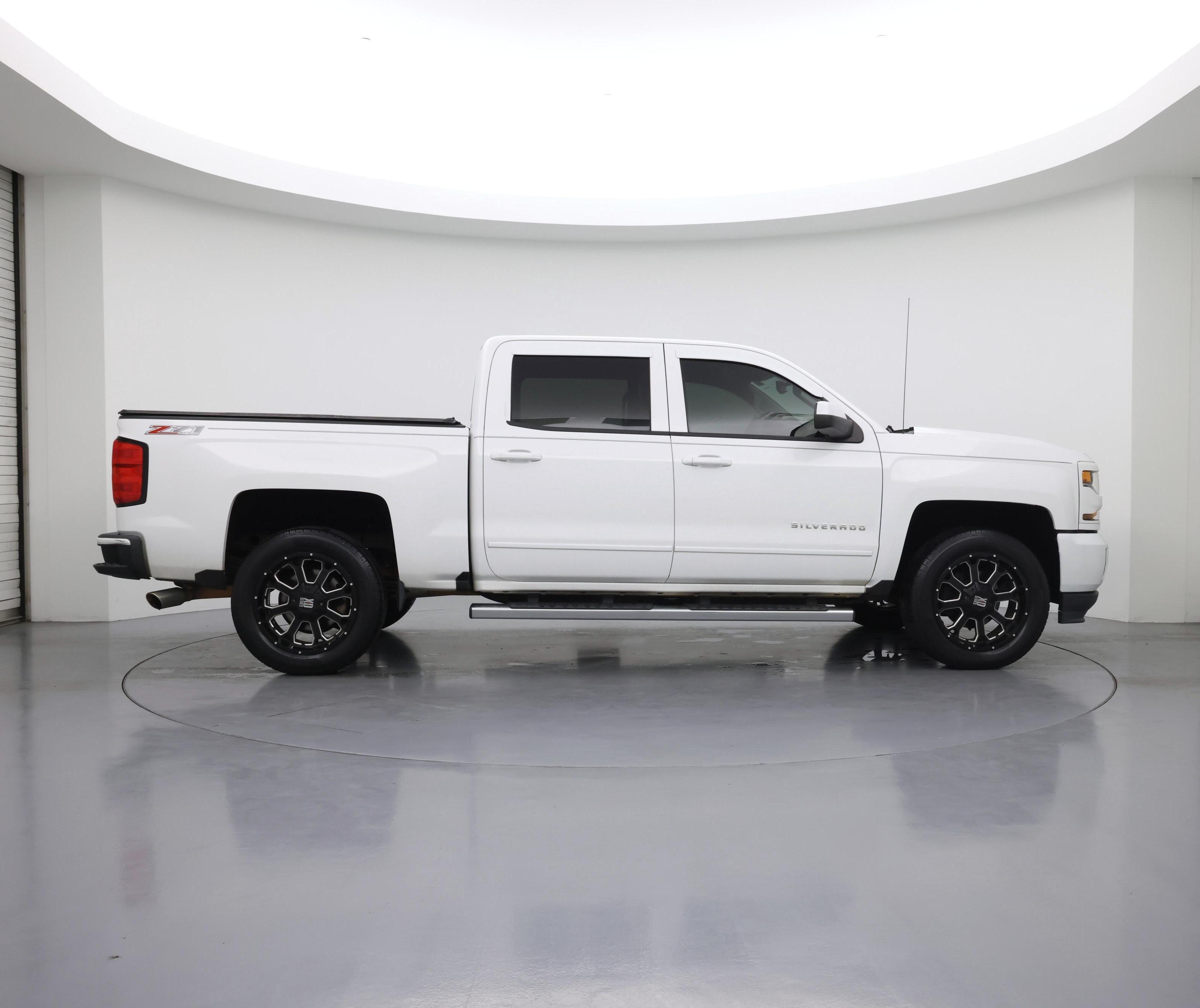 Thumbnail: 2017 Chevrolet Silverado 1500 - 7