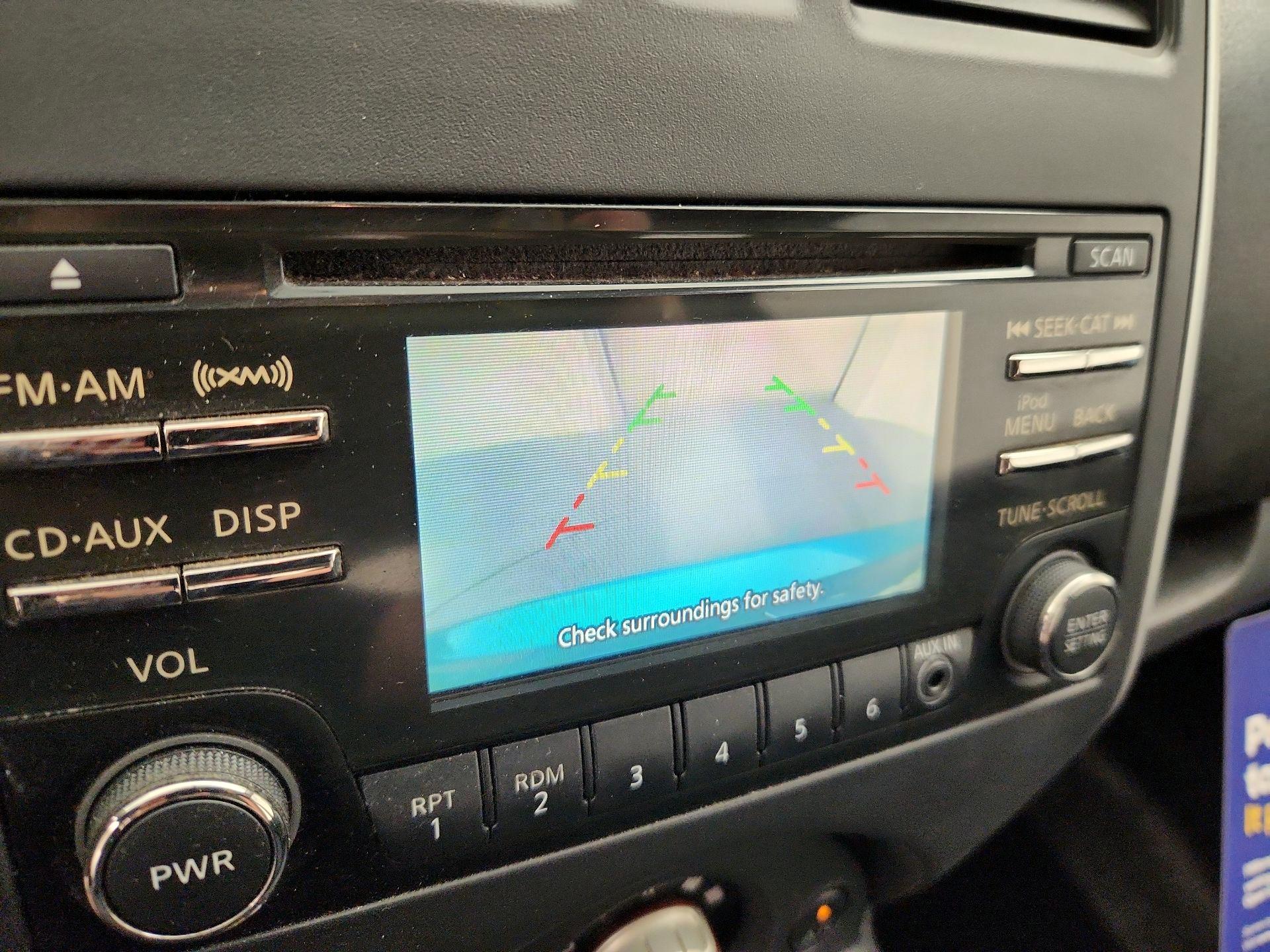 Thumbnail: 2014 Nissan Versa Note - 14