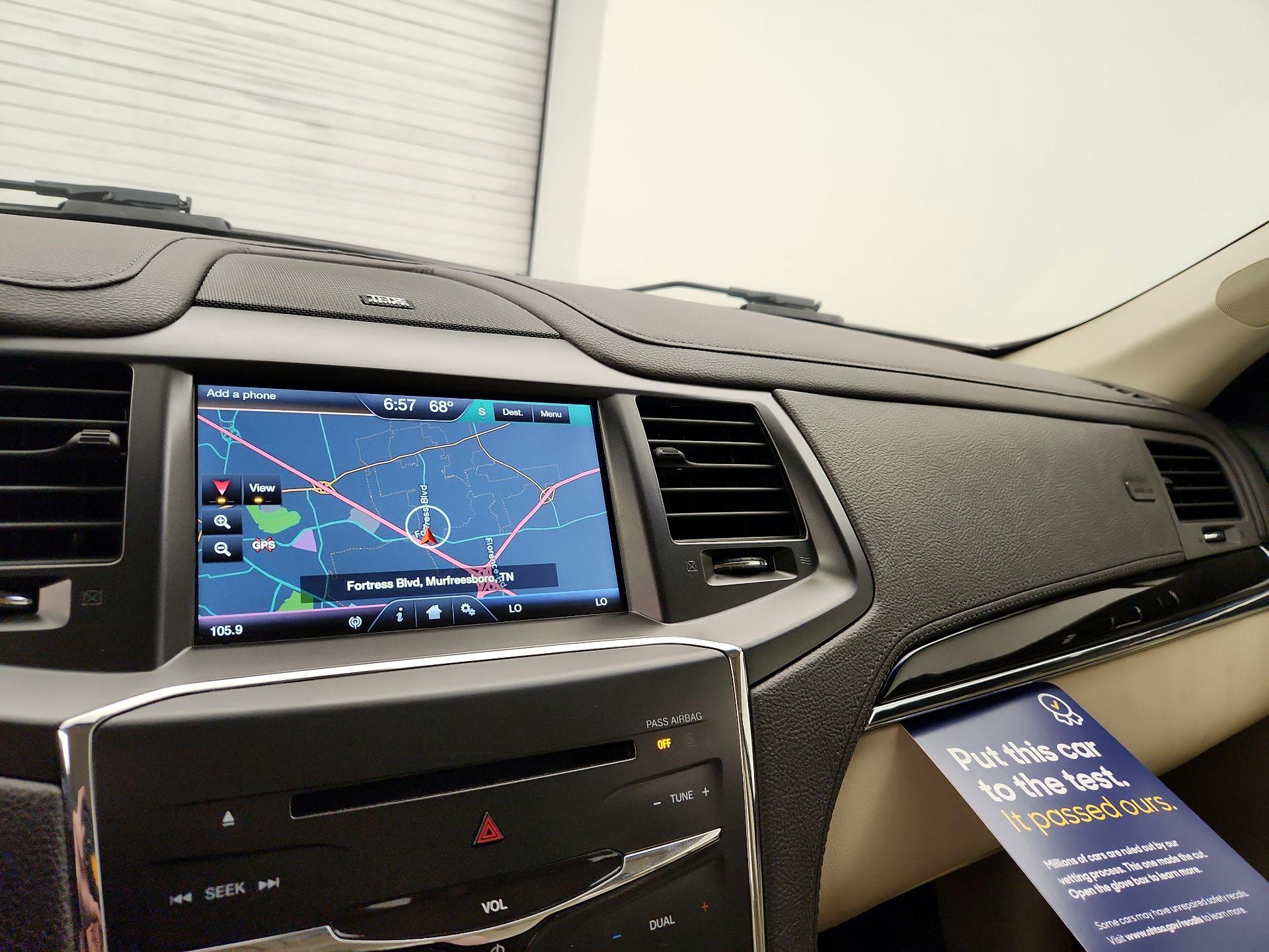 Thumbnail: 2015 Lincoln MKS - 14