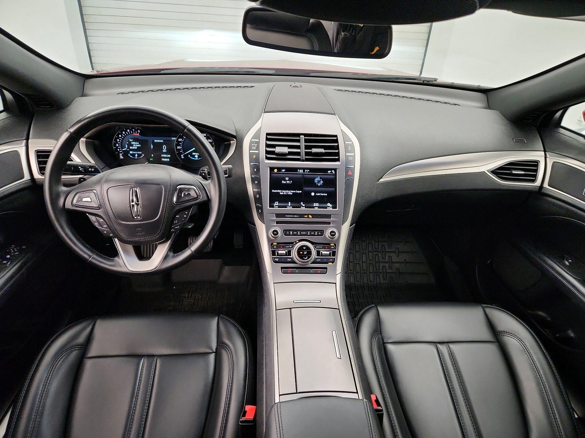 Thumbnail: 2017 Lincoln MKZ - 9