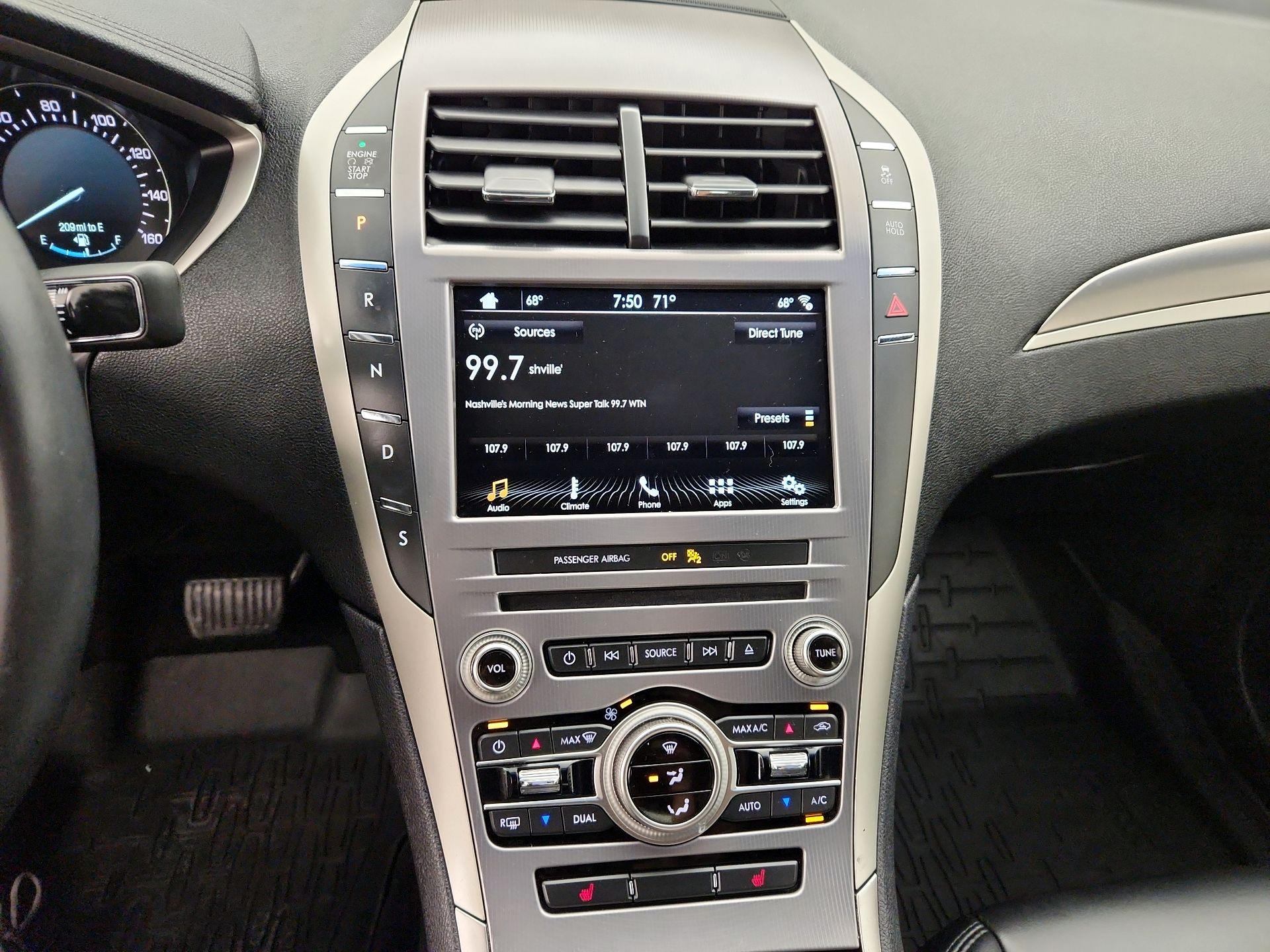 Thumbnail: 2017 Lincoln MKZ - 15
