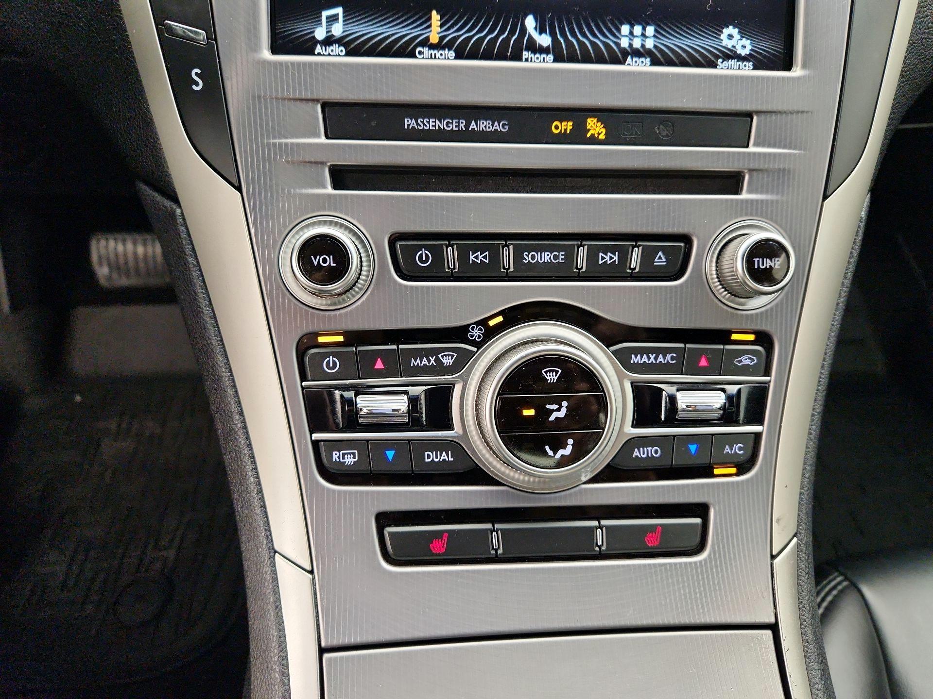 Thumbnail: 2017 Lincoln MKZ - 16