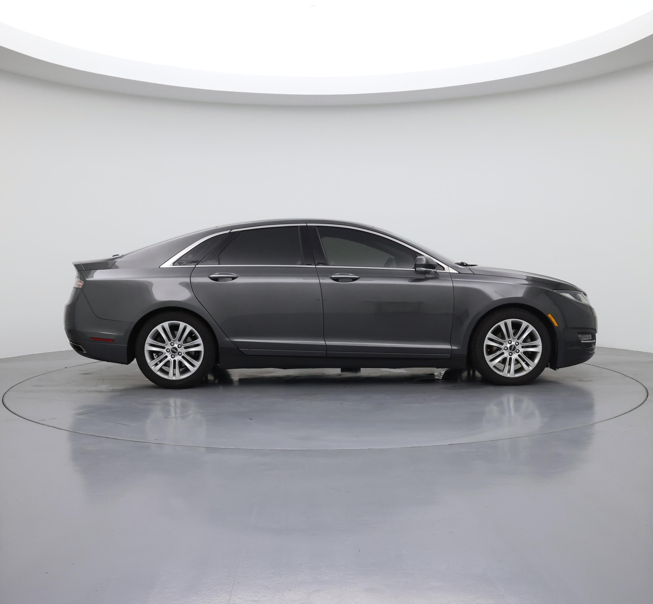 Thumbnail: 2016 Lincoln MKZ - 7