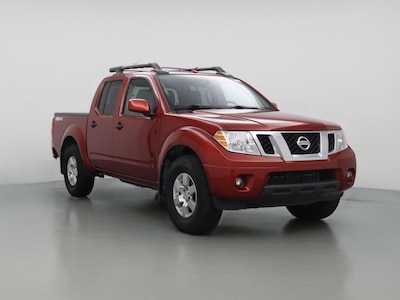 Red 2018 Nissan Frontier PRO-4X