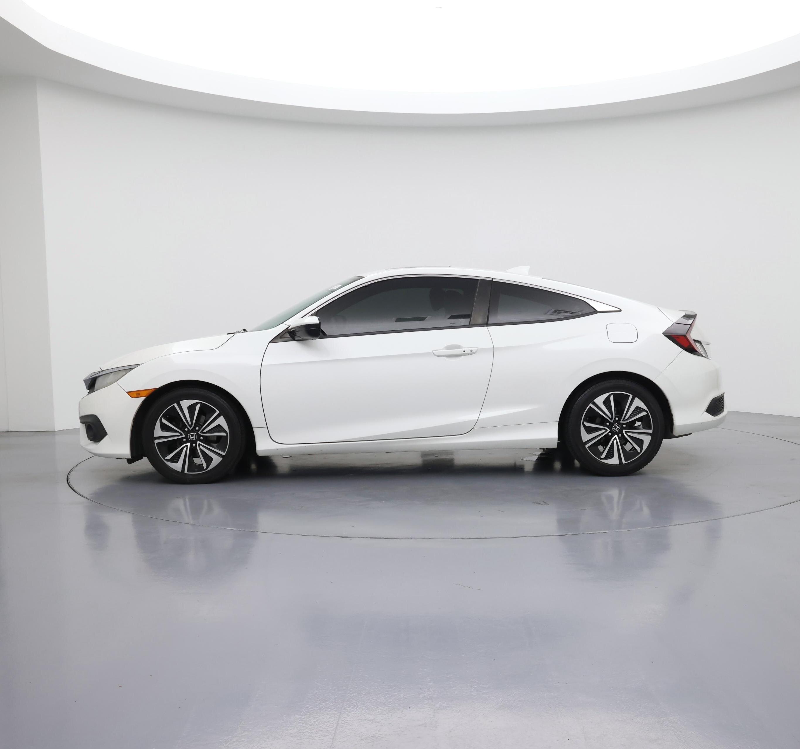 Thumbnail: 2016 Honda Civic - 3